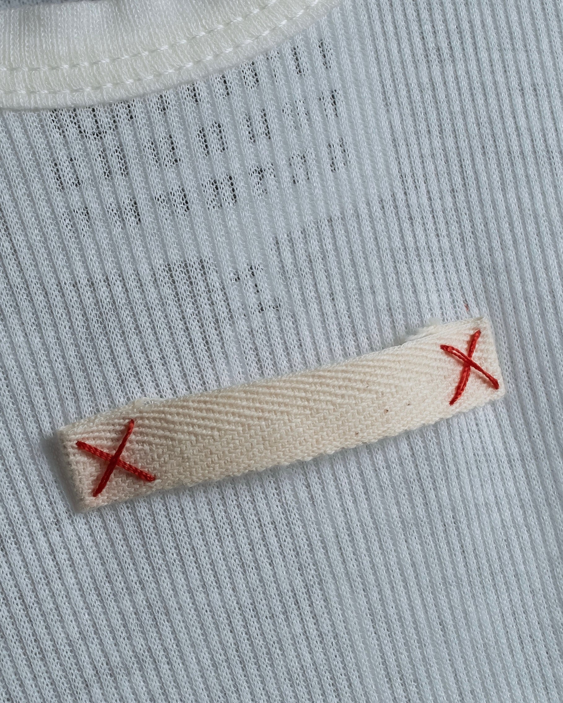 "MAISON MARGIELA" Stitch design net sheer tank top