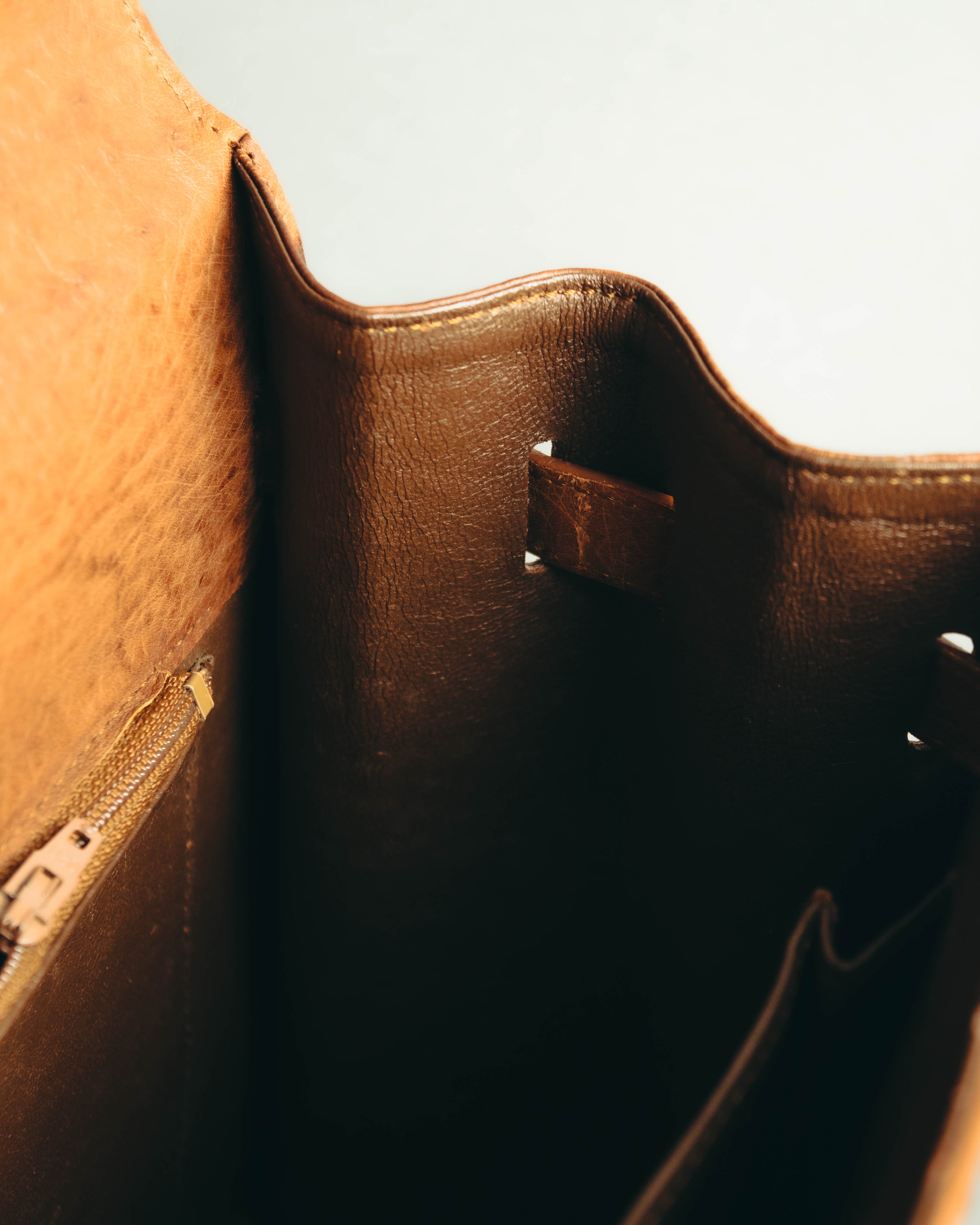 "JARDIN DES SACS" 80's-90's Structured ostrich leather top handle bag