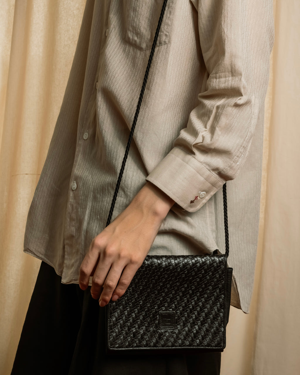 "FENDI" 80's Karl Lagerfeld design braided leather shoulder bag