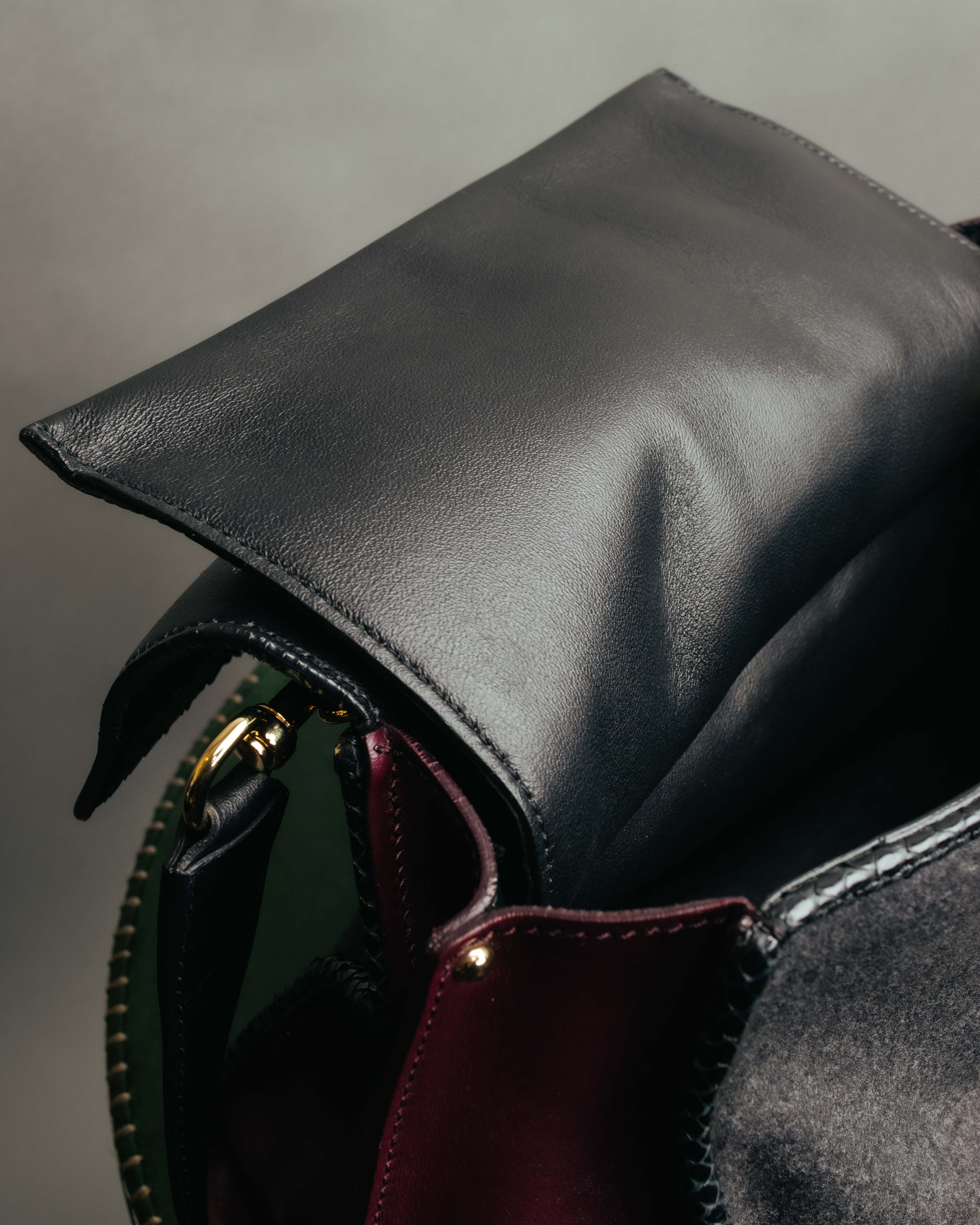 -SPECIAL- “Salvatore Ferragamo” 2019-21 Mixed material Sofia top handle bag