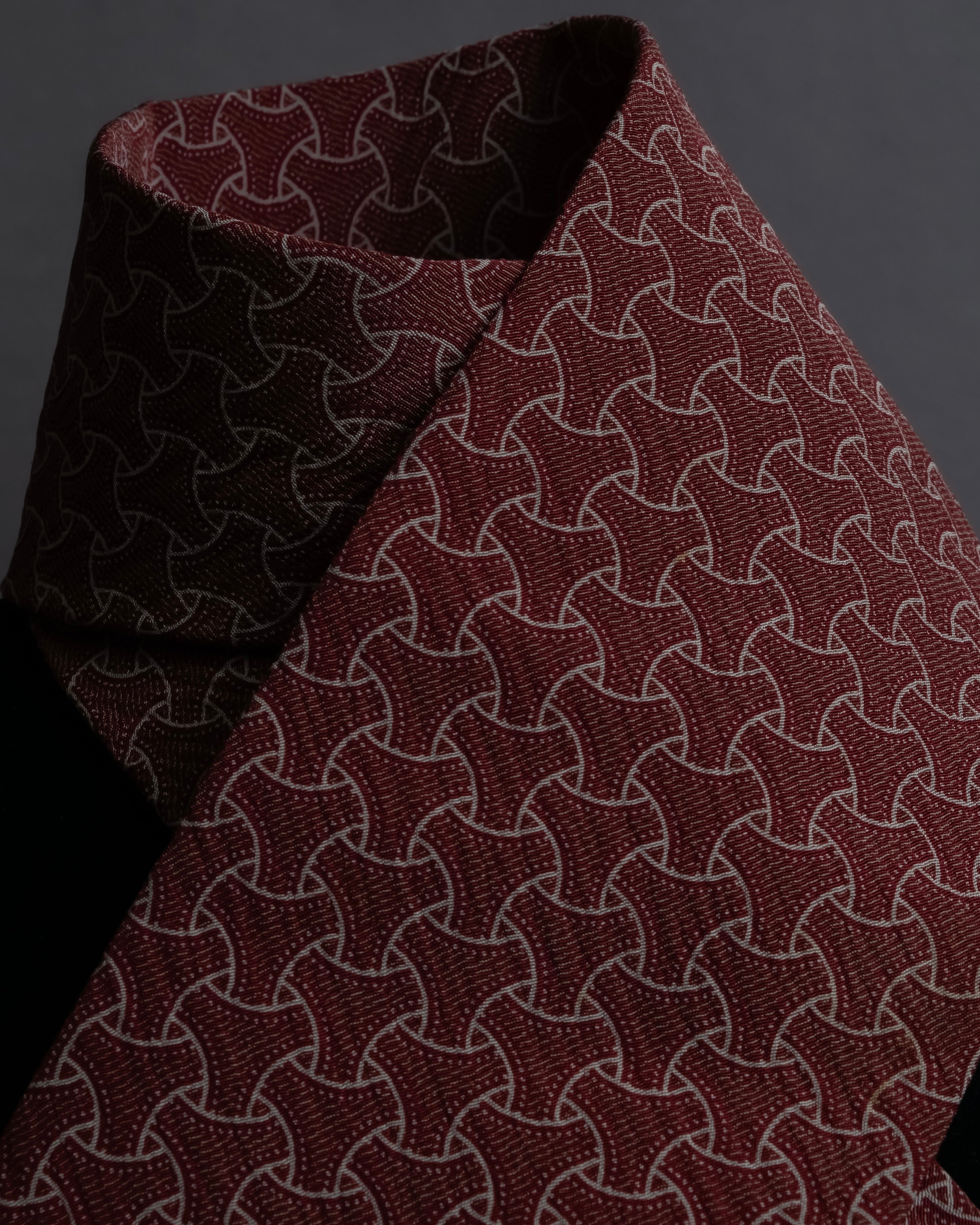 "GIORGIO ARMANI" Wave pattern silk necktie