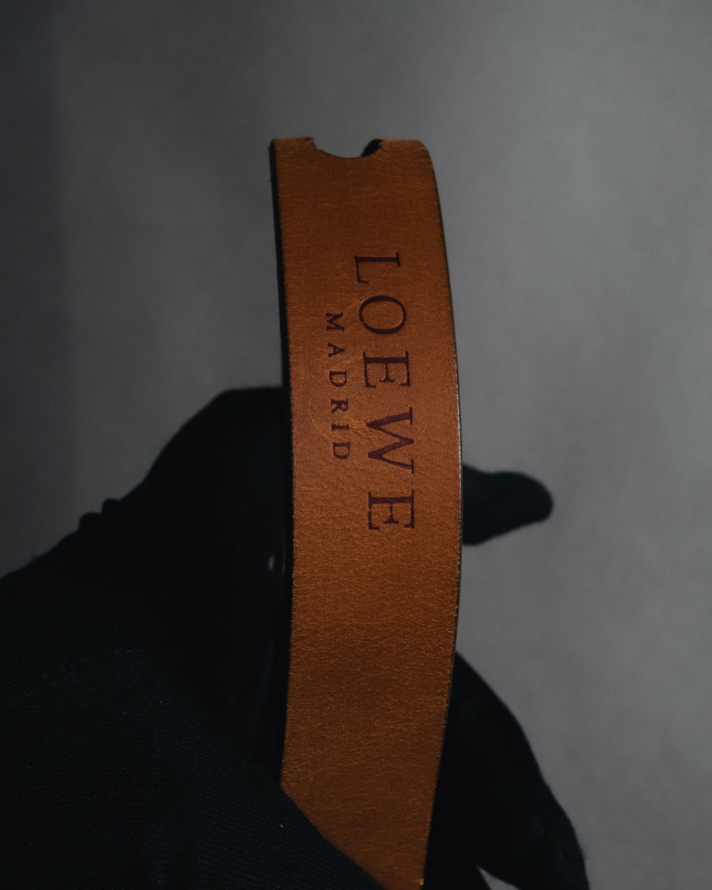 "LOEWE" 90’s-00’s double loop slit stud-fastening leather belt