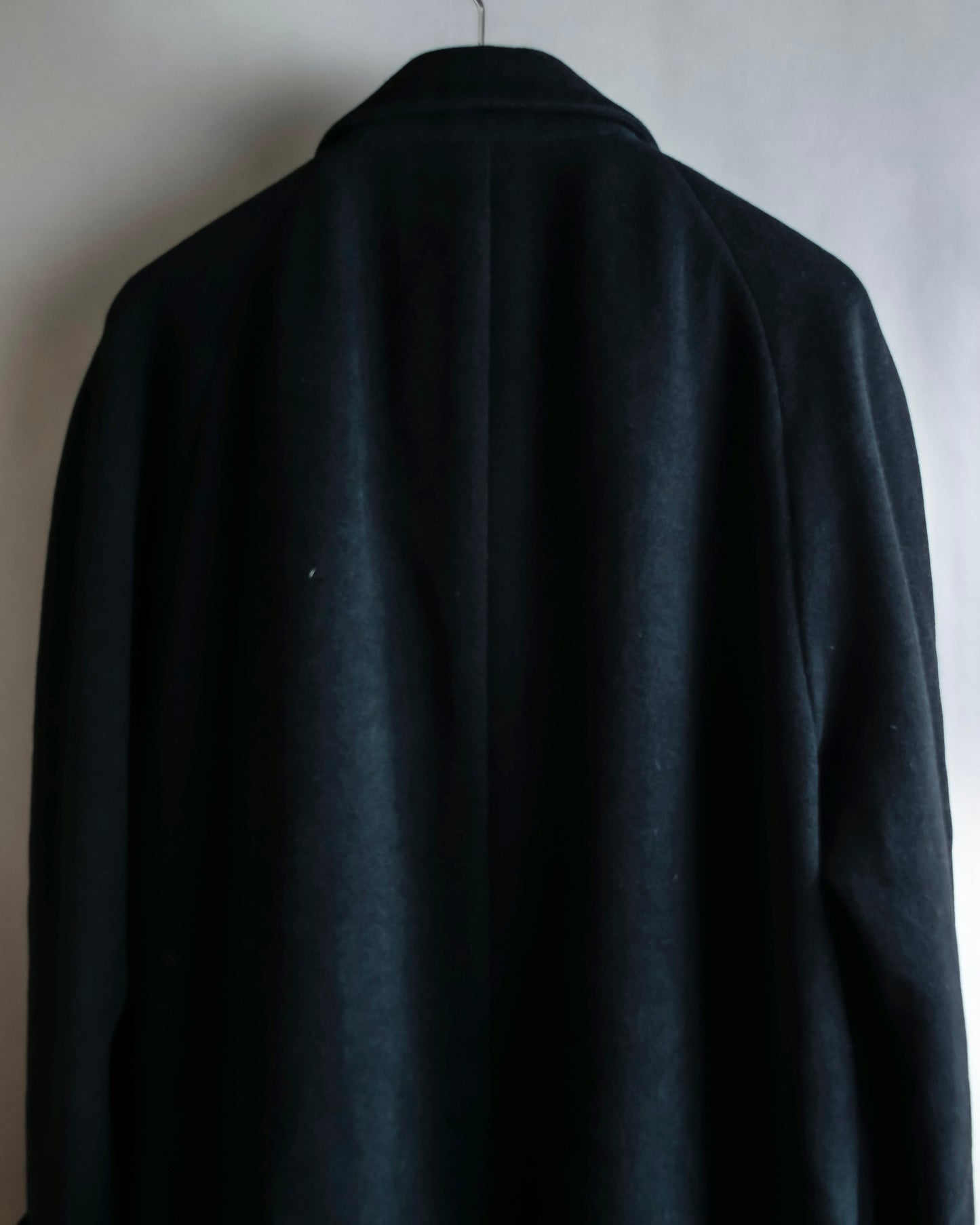 "YVES SAINT LAURENT" Fly front soutien collar mid length coat