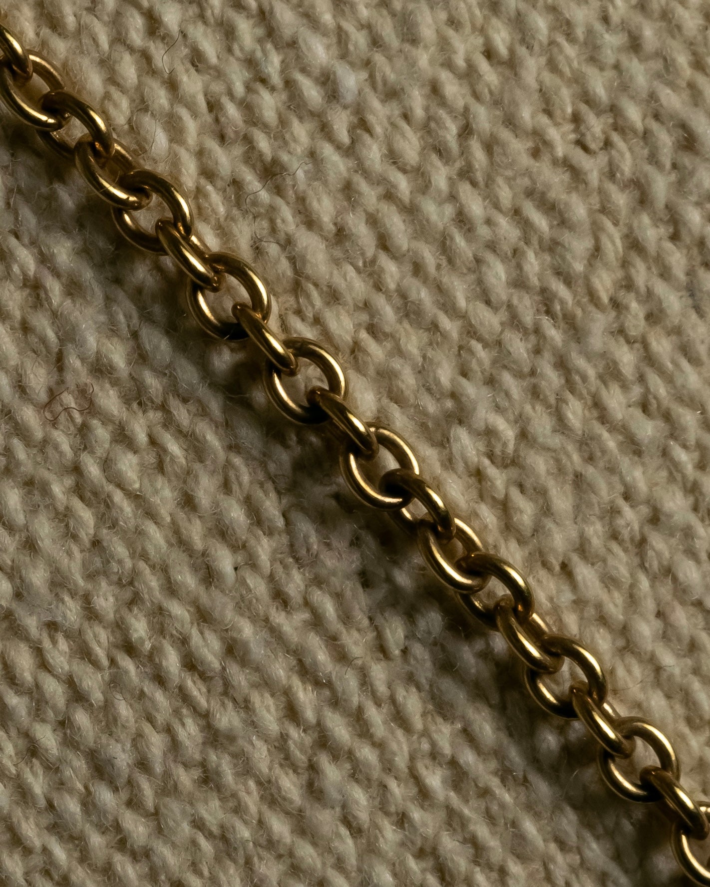 "Dior" CD logo iconic top design necklace