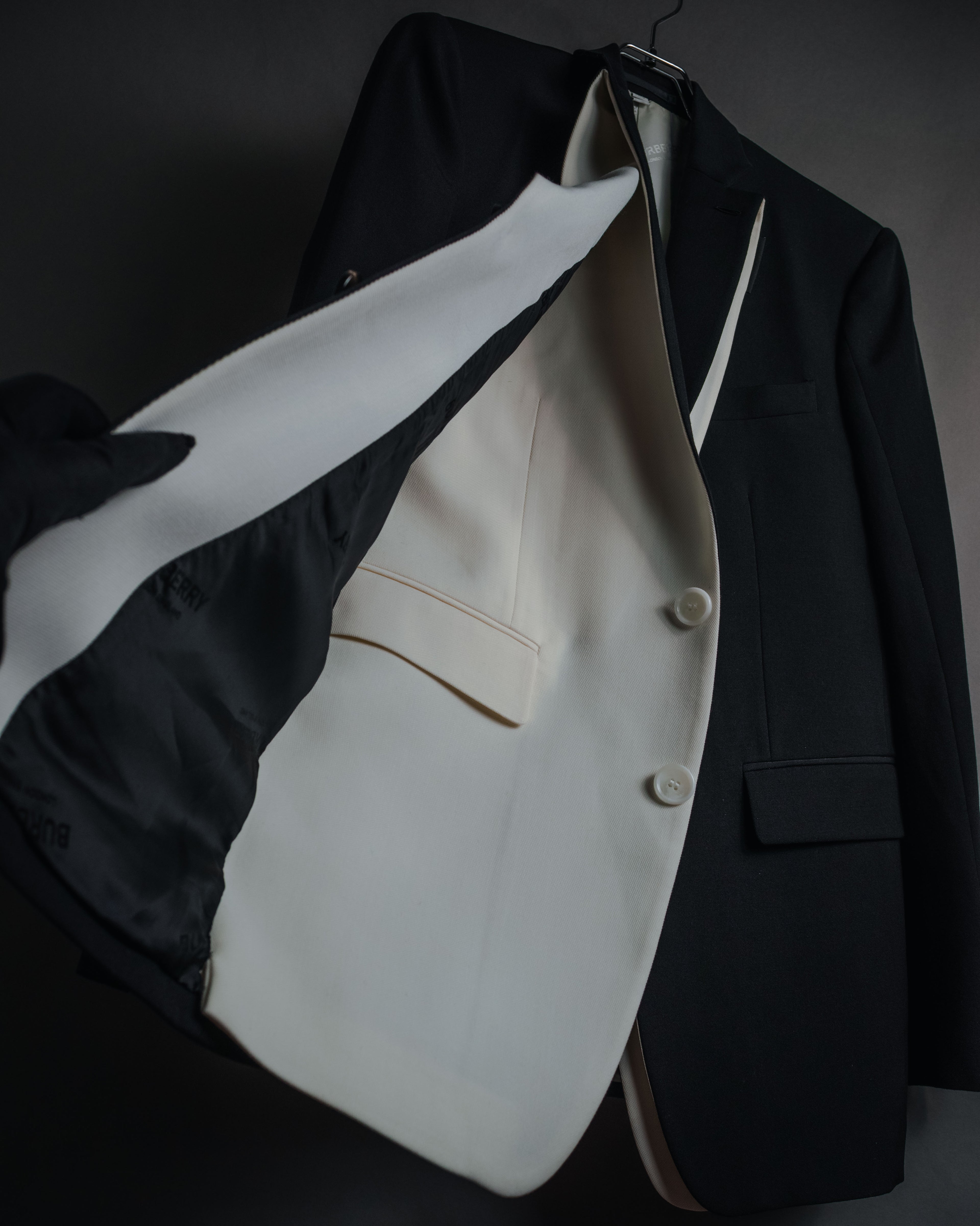 –SPECIAL– "BURBERRY" 20’s trompe l’oeil layered tailored jacket