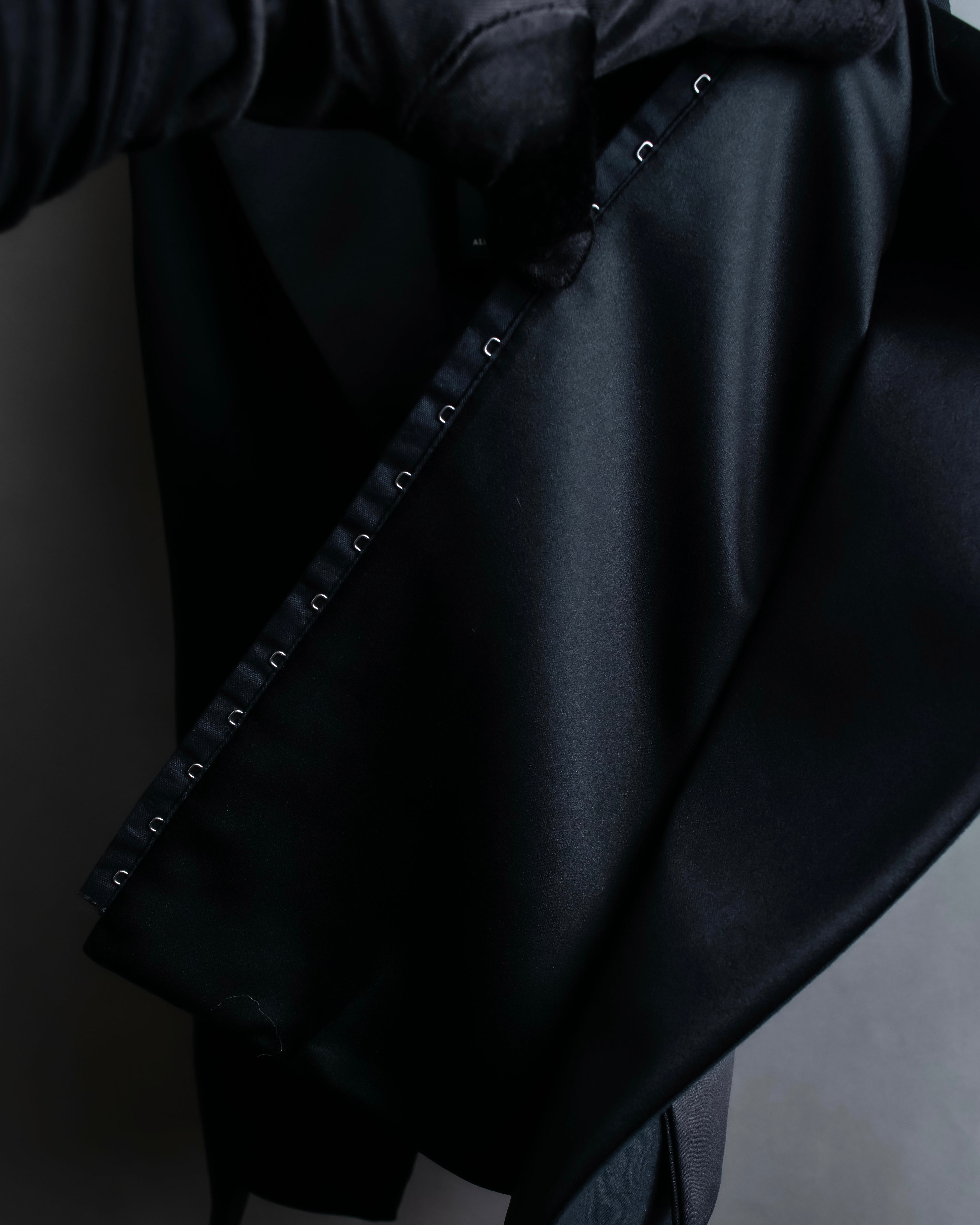 "MCQ Alexander McQueen" Flared silhouette cutting design tailored gilet