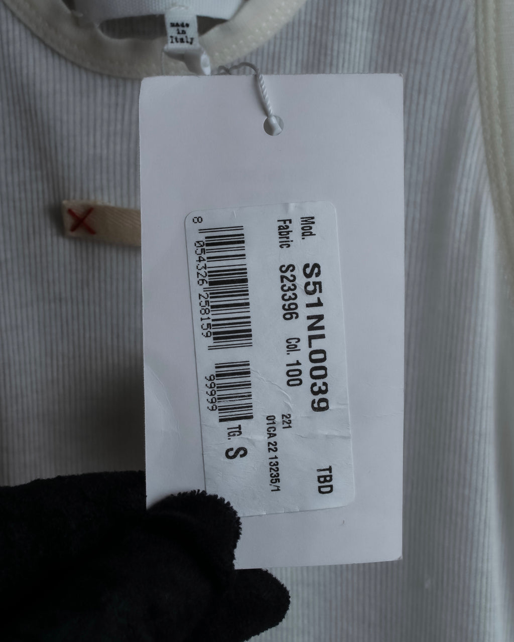 "MAISON MARGIELA" Stitch design net sheer tank top