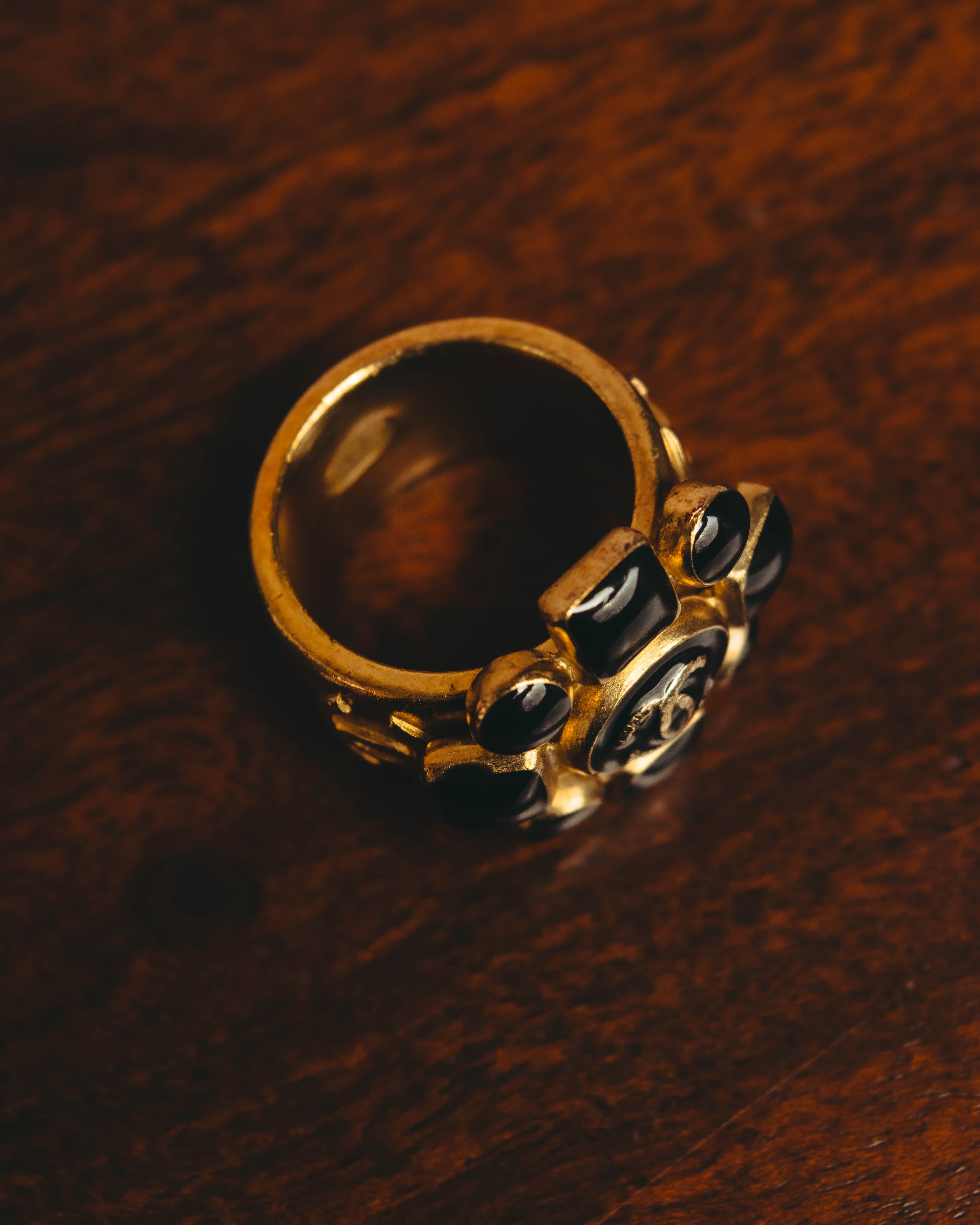 -SPECIAL- "CHANEL" 2007 AW Coco mark black cabochon ring