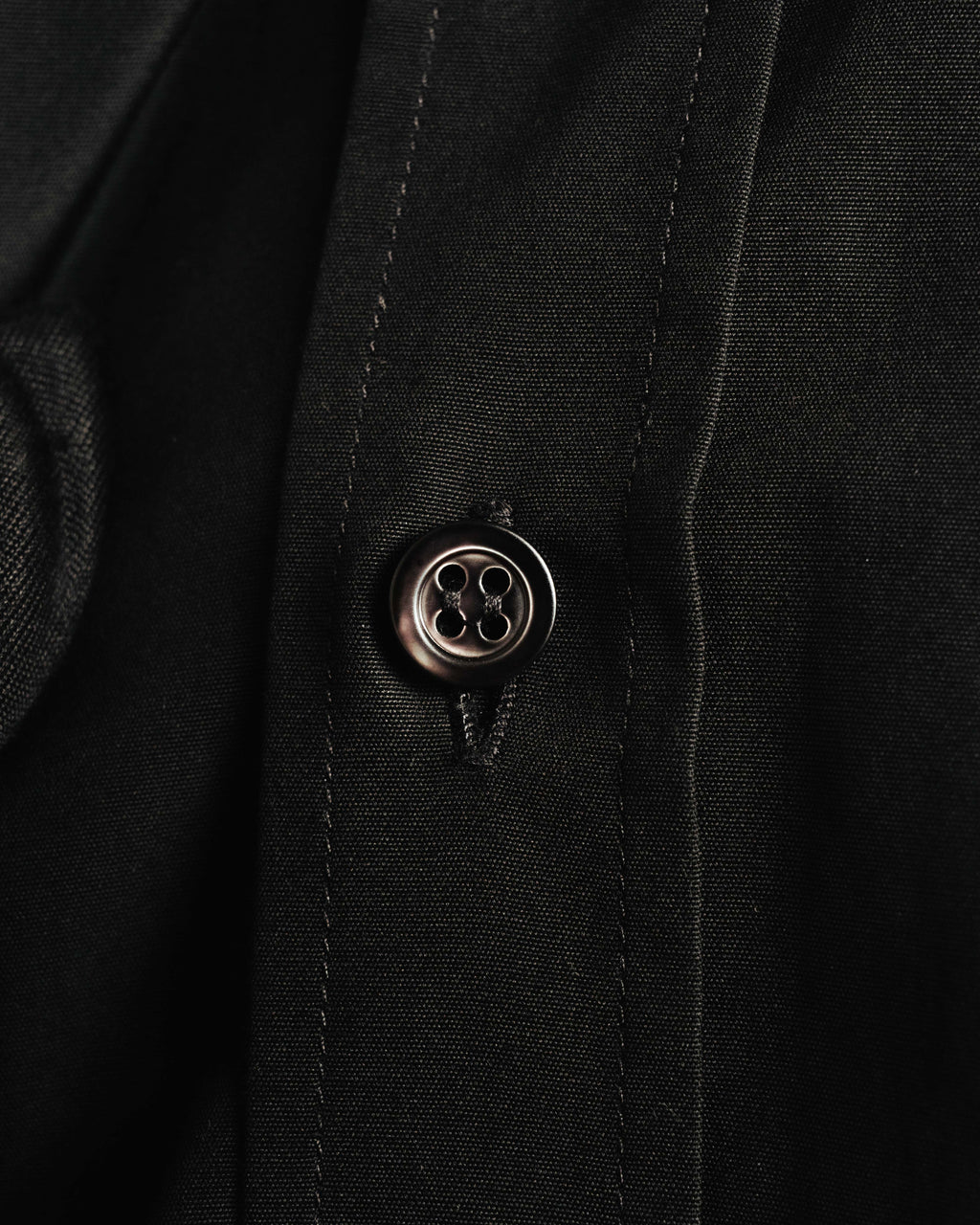 “Alexander McQueen” 10’s Layered double-collar contrast trim shirt