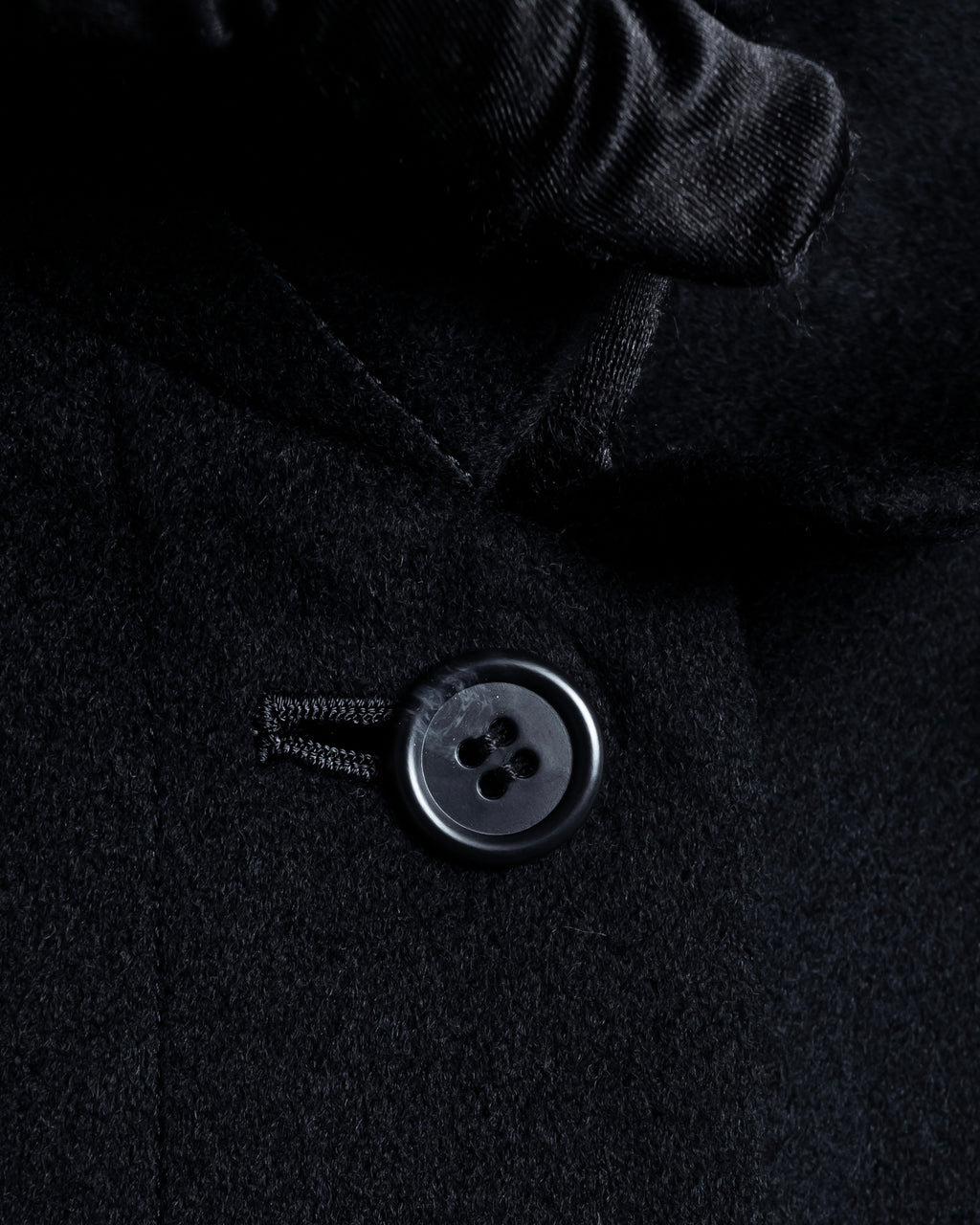 "Vintage raglan sleeve 100% cashmere stand-collar coat"