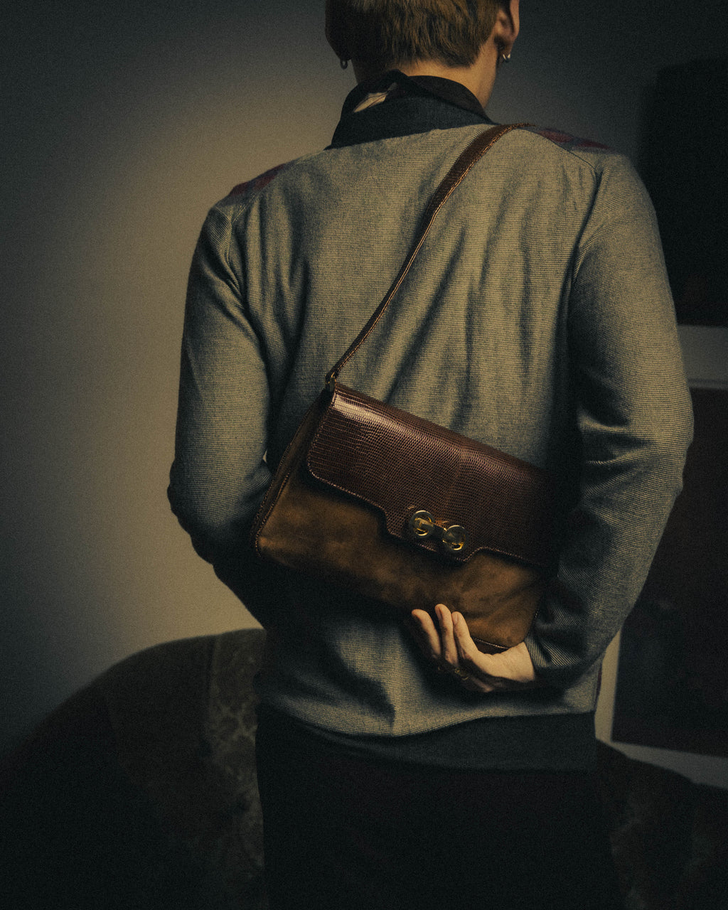 –SPECIAL– "GUCCI" 70's Classic horsebit shoulder bag