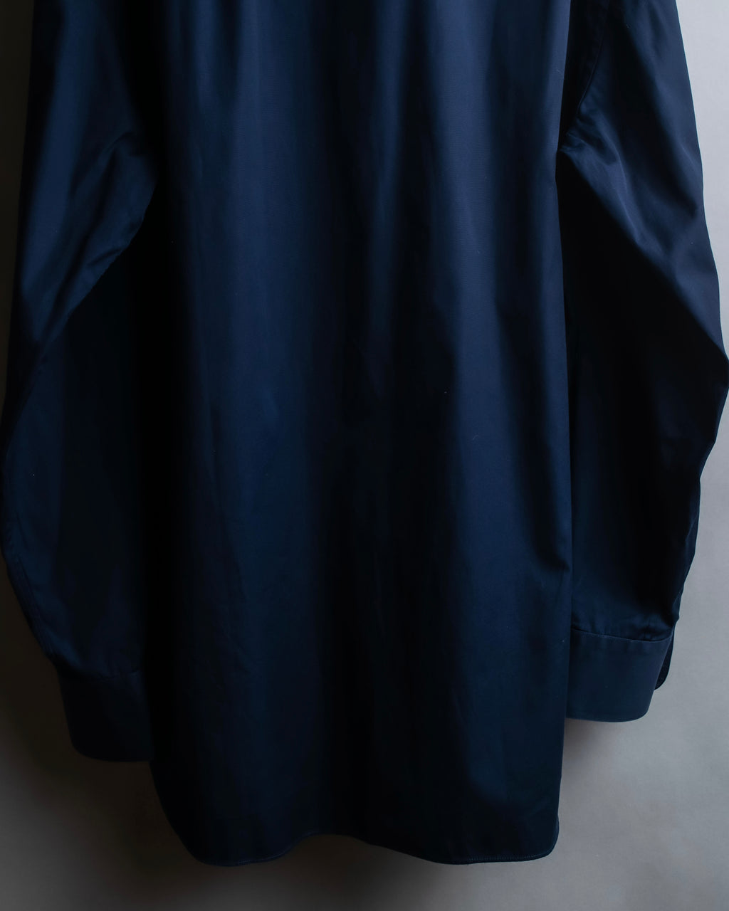 "PRADA" Beautiful navy color oversized shirt