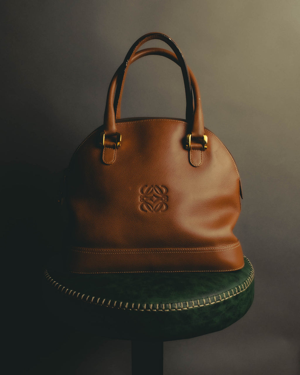"LOEWE" 80s–00's logo embossed leather handbag