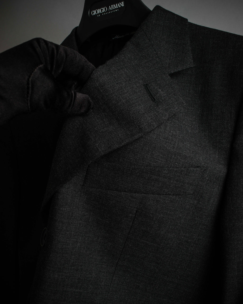 "GIORGIO ARMANI" LE COLLEZIONI line classical tailoring set up