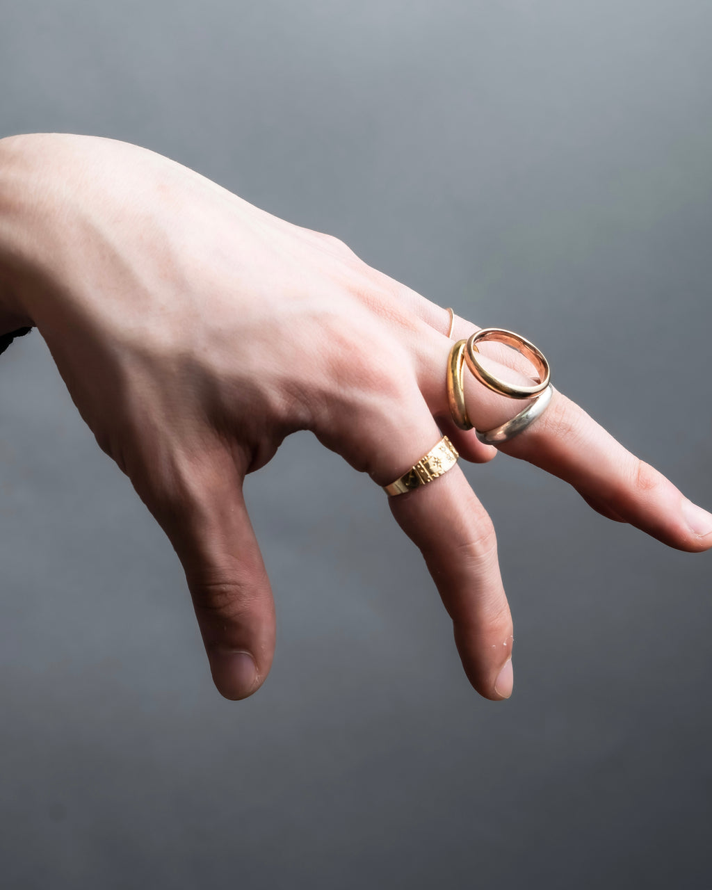 "Maison Martin Margiela" Triangle three-dimensional ring