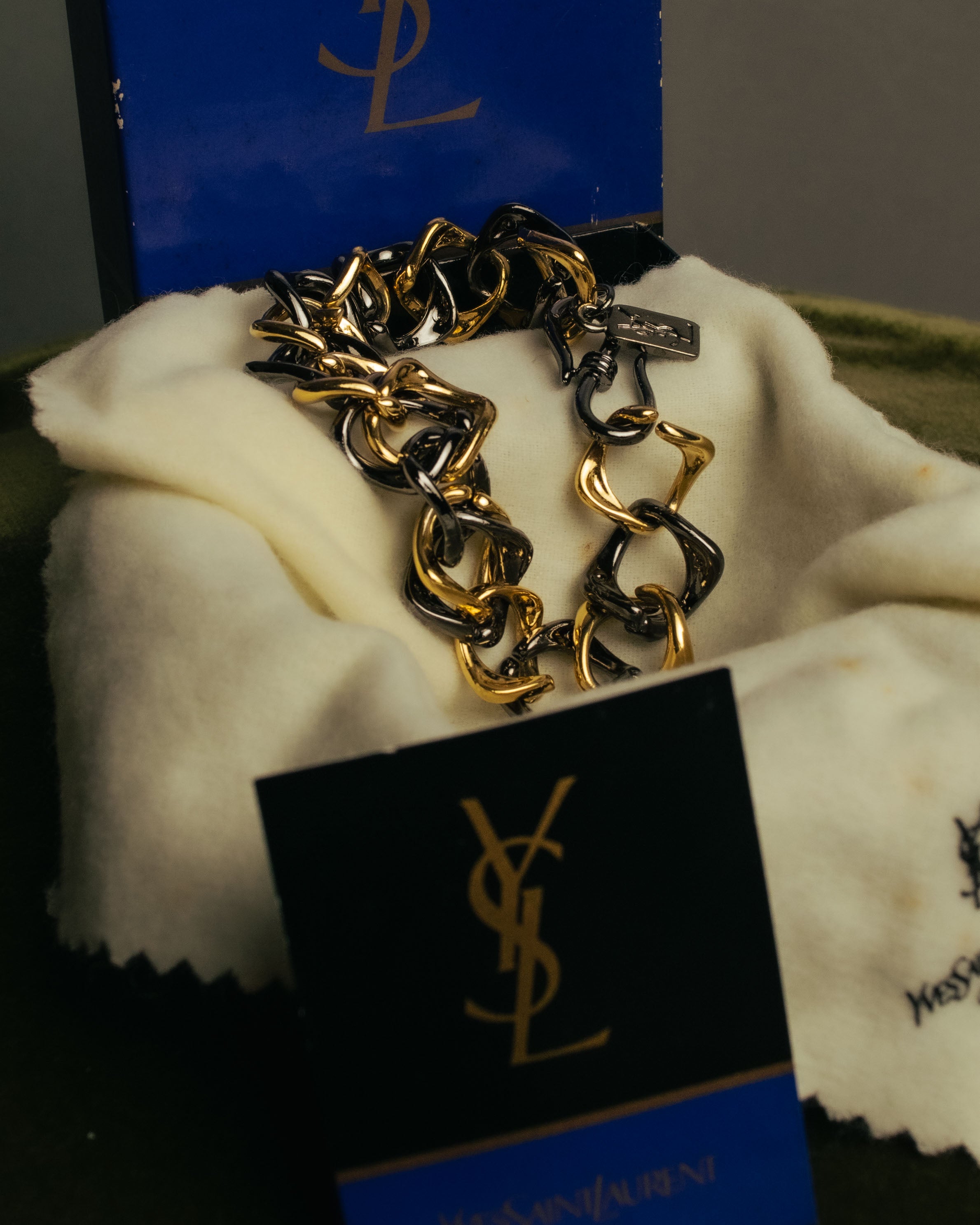 “Yves Saint Laurent” 80’s-90’s Two tone chain bracelet