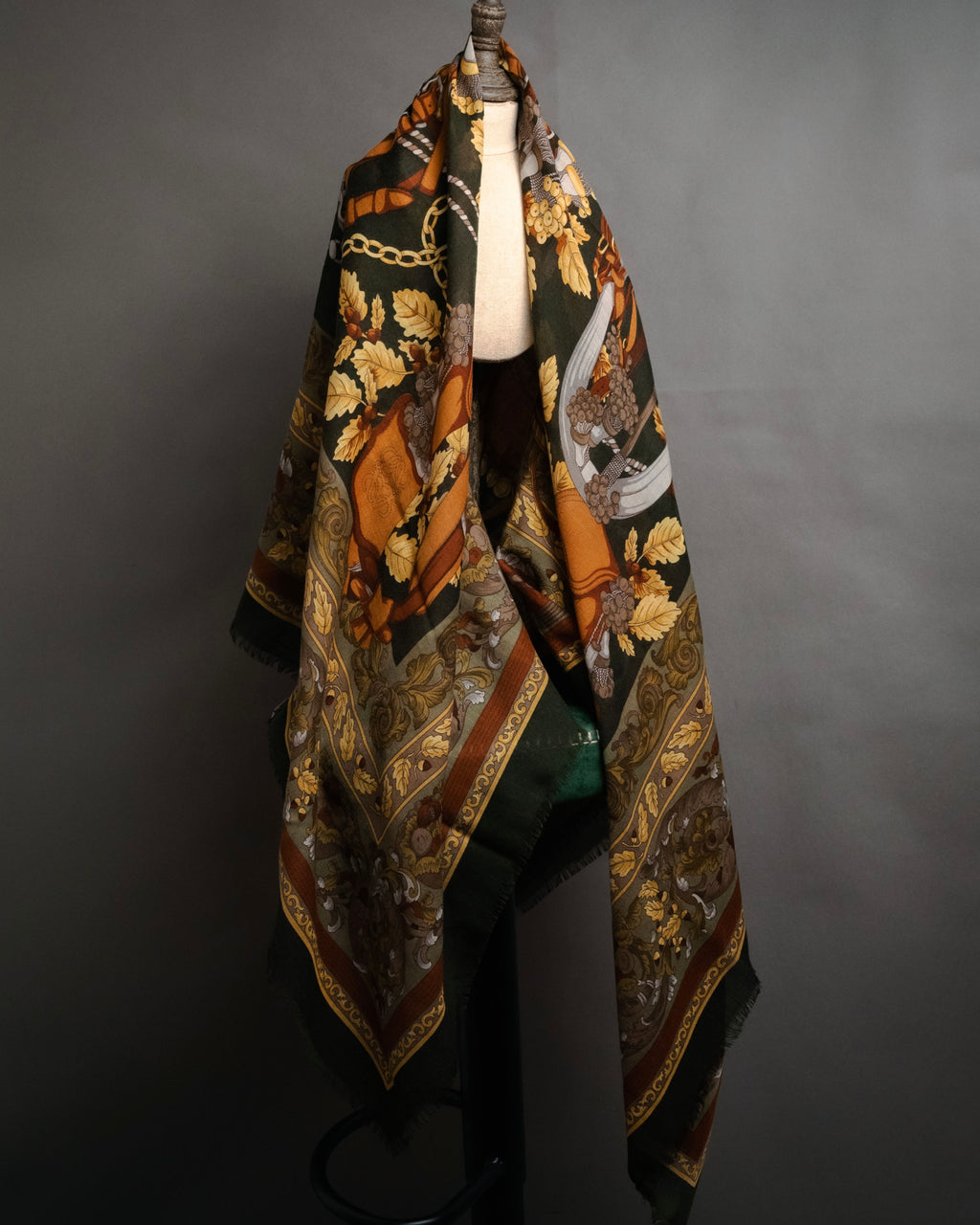 “LOEWE” 90’s–00’s Equestrian motif wool silk fringe scarf