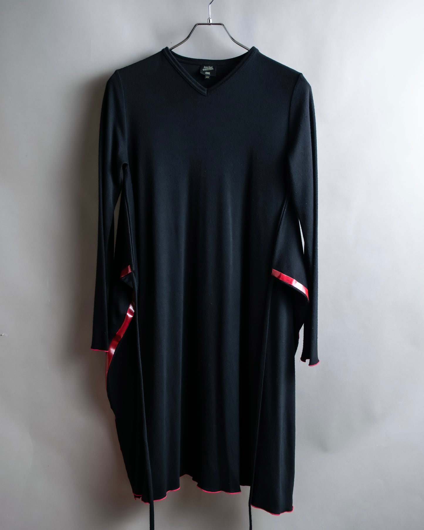 "JEAN PAUL GAULTIER" Separate drawstring design V-neck long length pullover