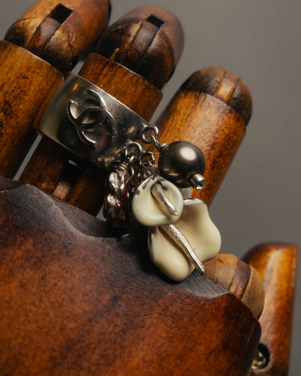 -SPECIAL- “CHANEL” 2005AW charm flower ring