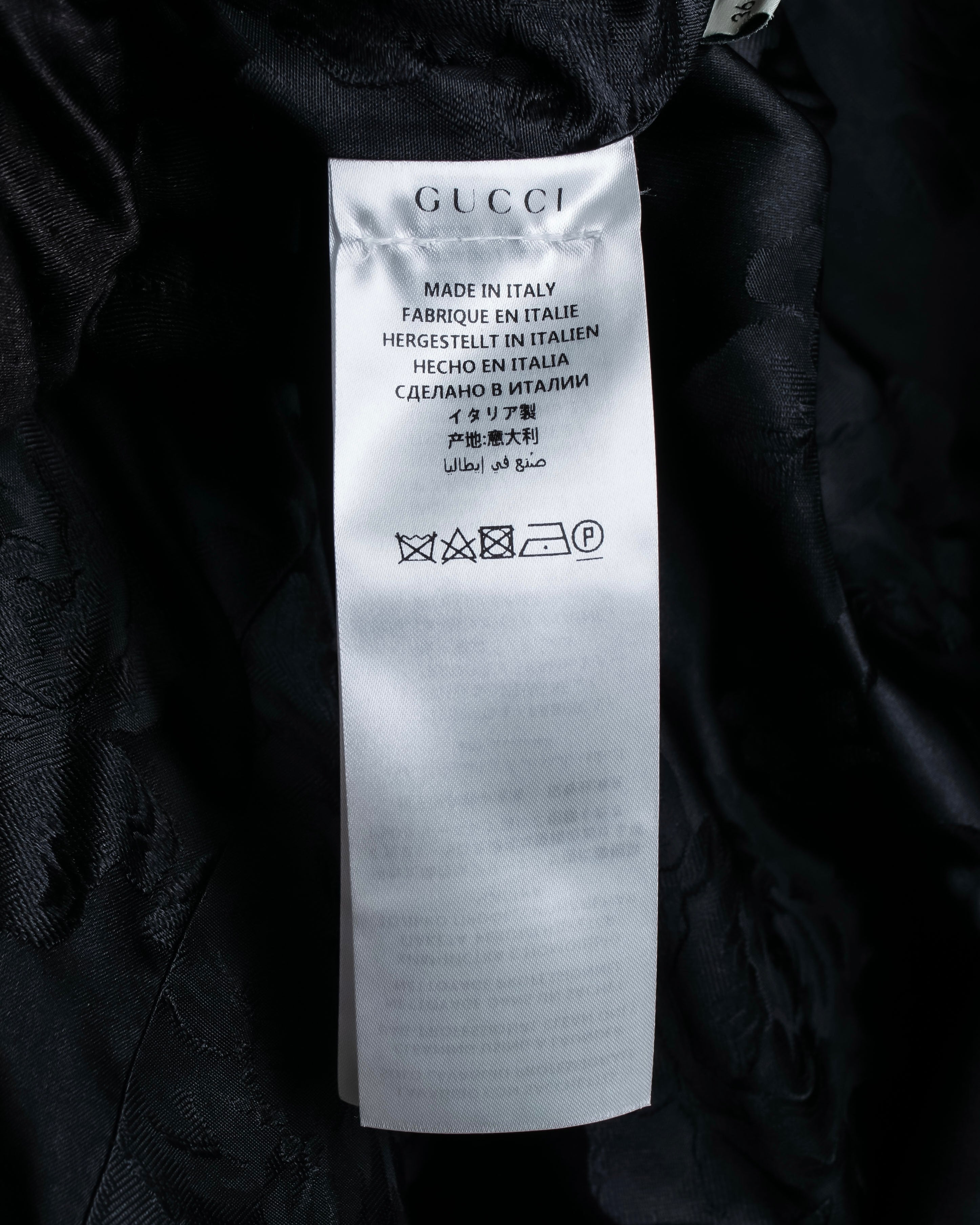 "GUCCI" Pre-Fall 2018 collection message embroidered shawl collar jacket