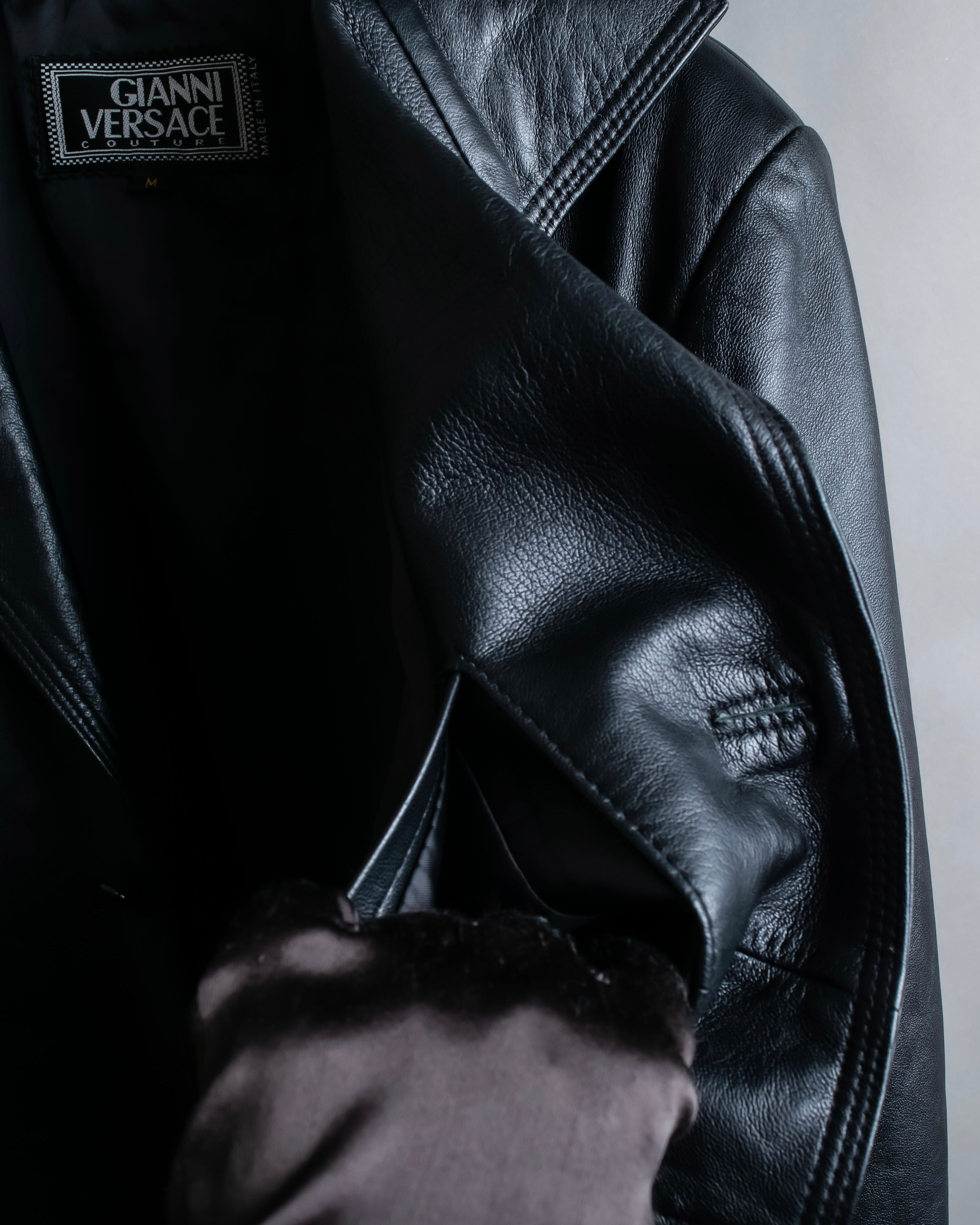 "GIANNI VERSACE COUTURE" Sheep skin oversized triangle color jacket