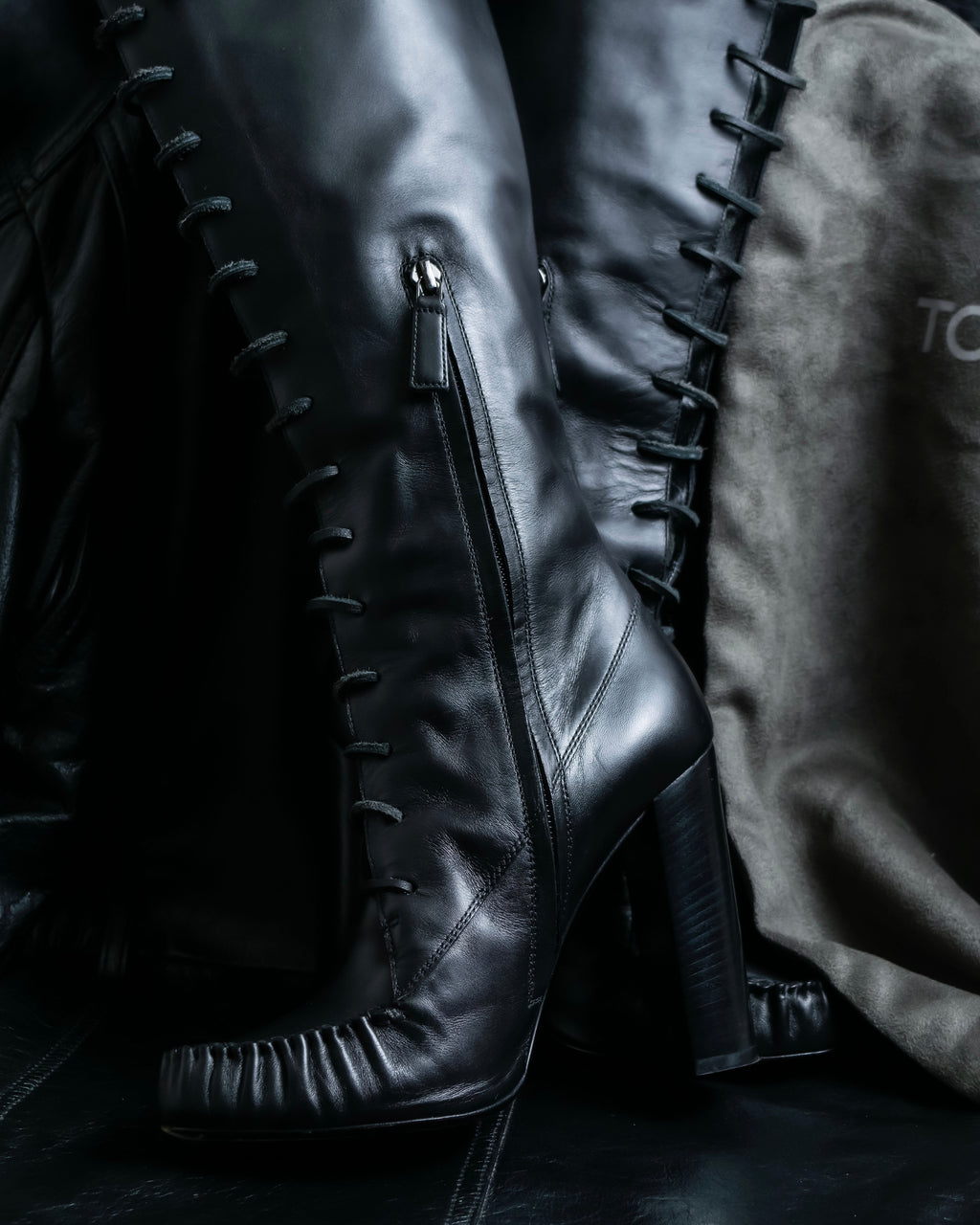 "TOM FORD" Fringe detail western long boots