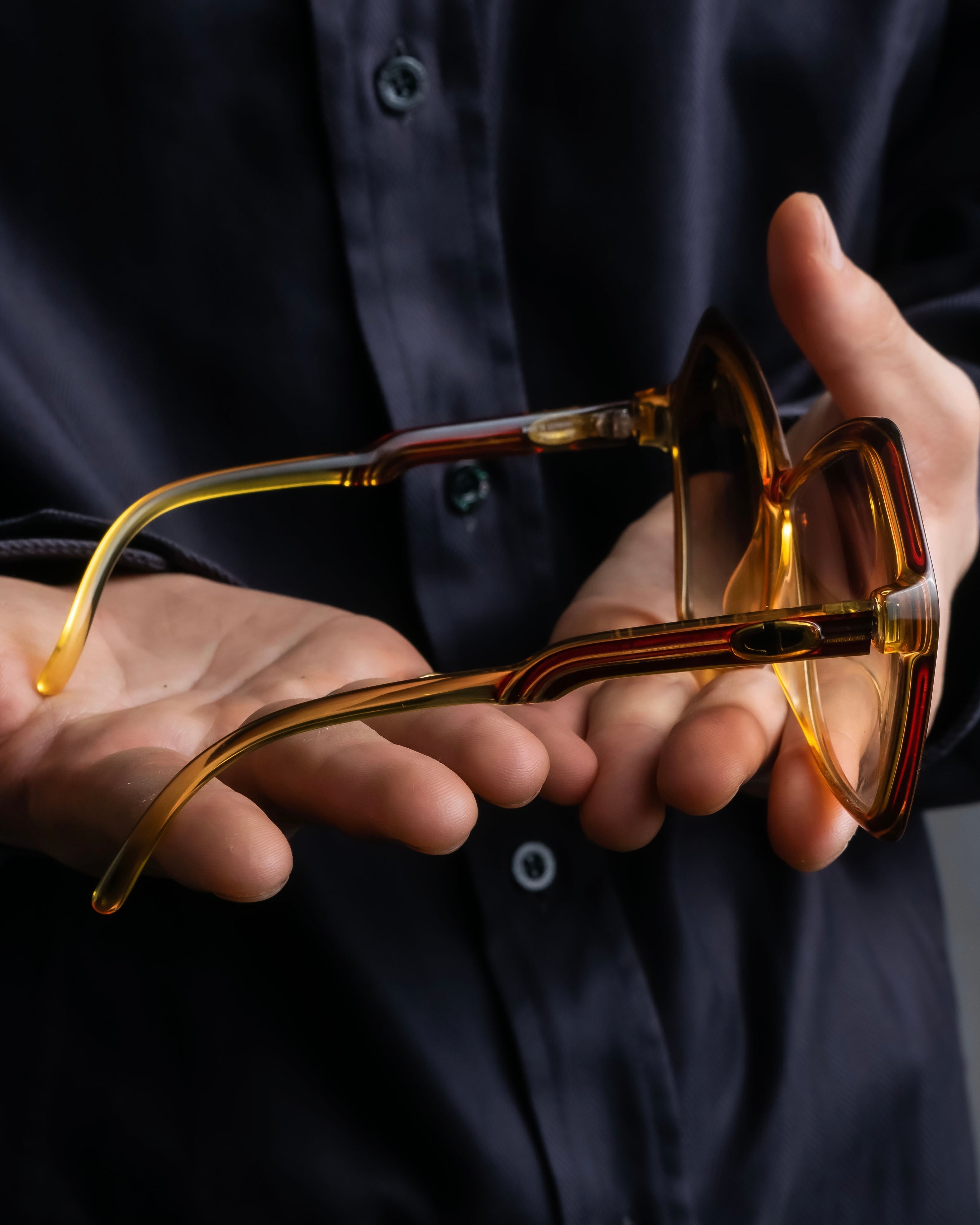 "Christian Dior" 80s optyl material pentagonal frame sunglasses