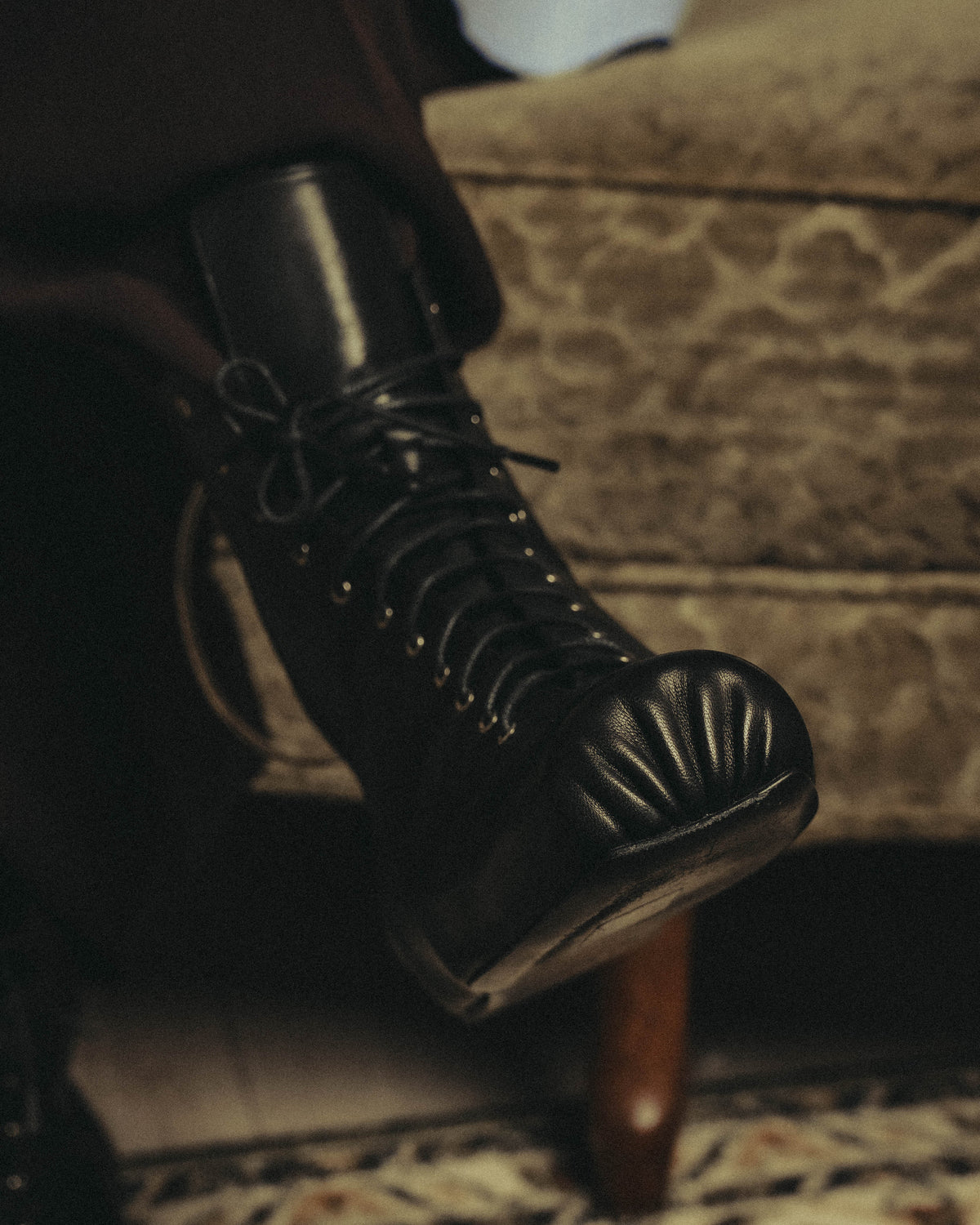 -SPECIAL- "JIL SANDER" 10's Sculptural gathered toe leather ankle boots