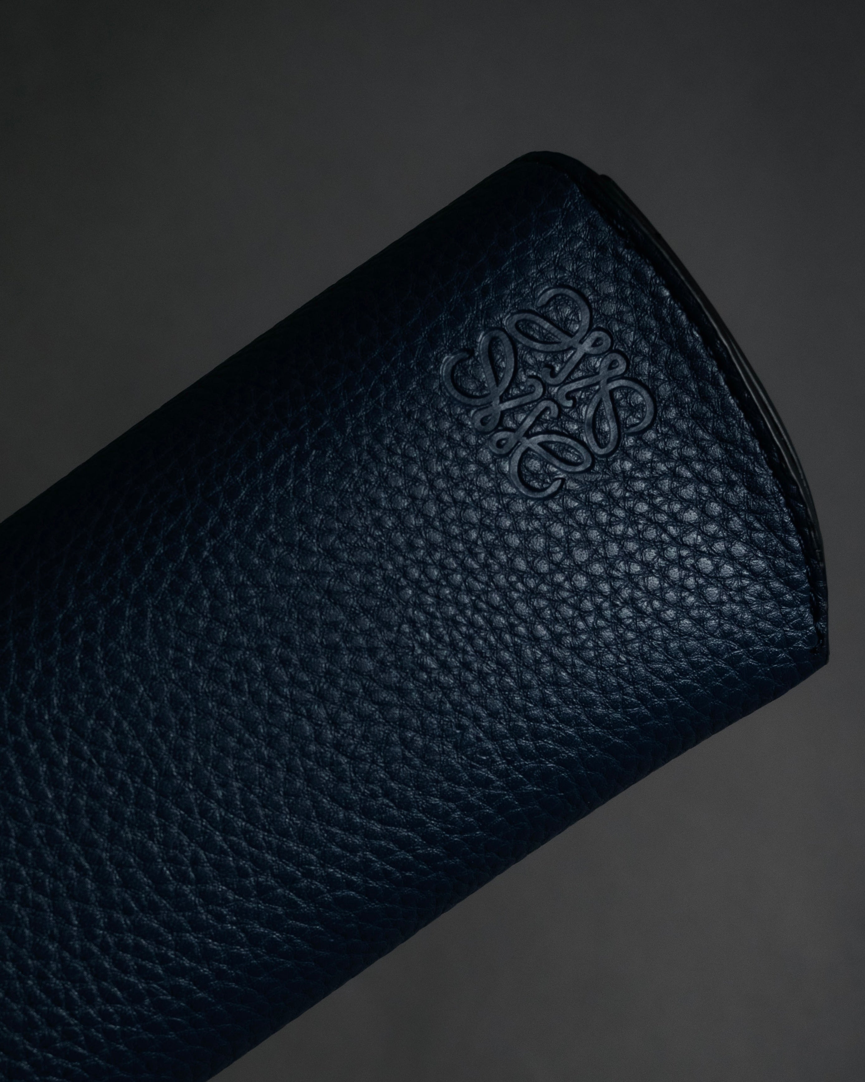 “LOEWE” 2018–2022 Futuristic shield acetate sunglasses