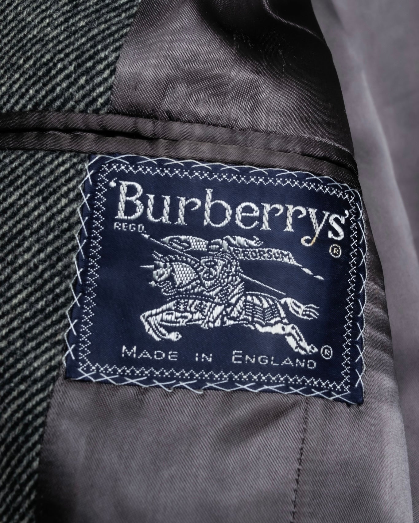 "Burberrys" diagonal striped pure new wool long coat