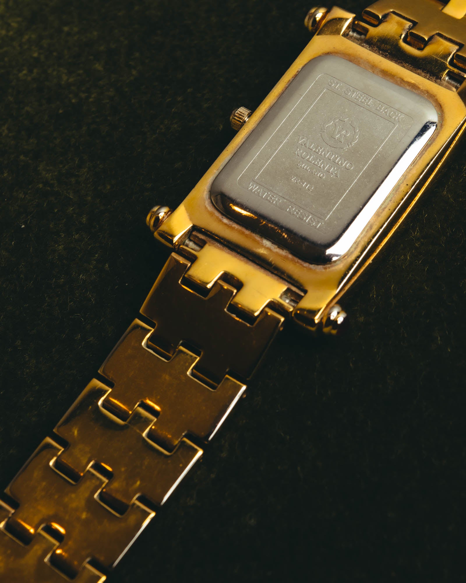 "VALENTINO ROLENTA" 90's-00's Decorative rhinestone quartz watch