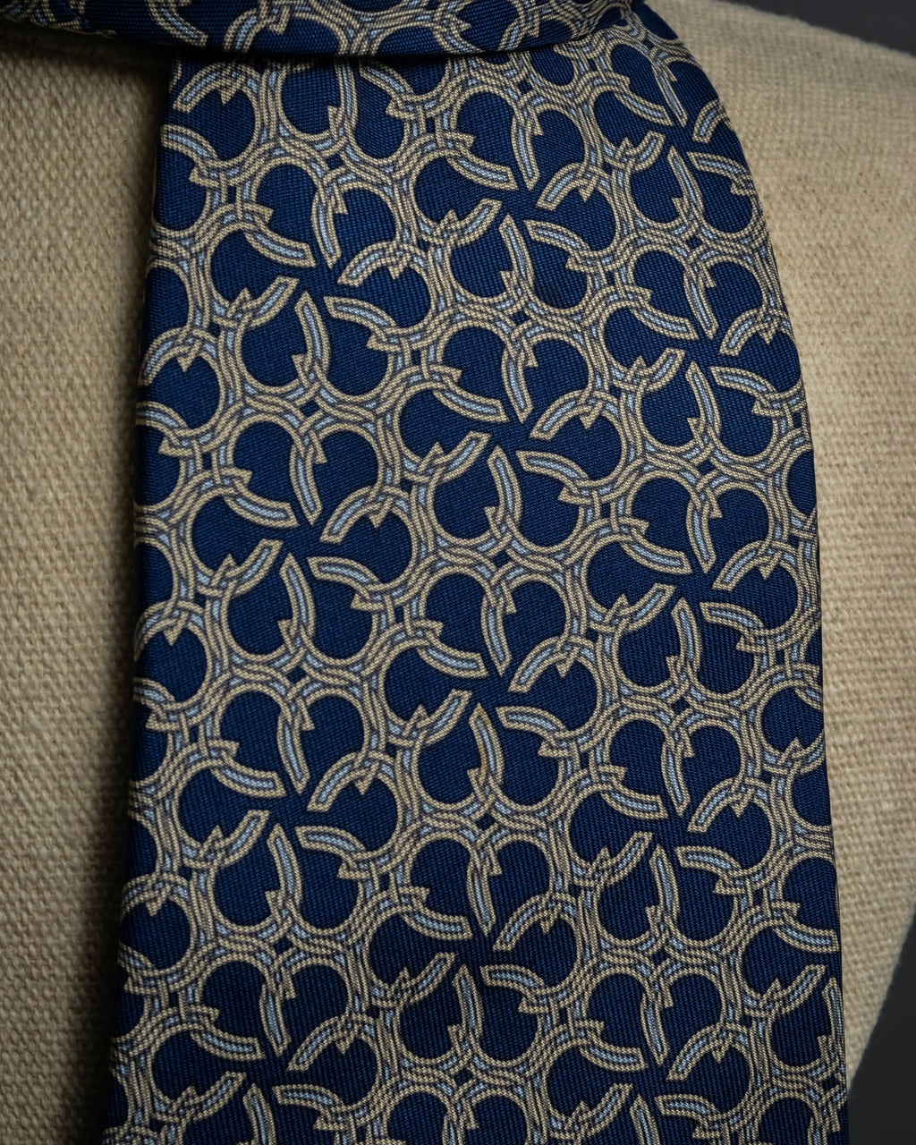 "HERMES" Saddlery anchor chain motif silk neck tie
