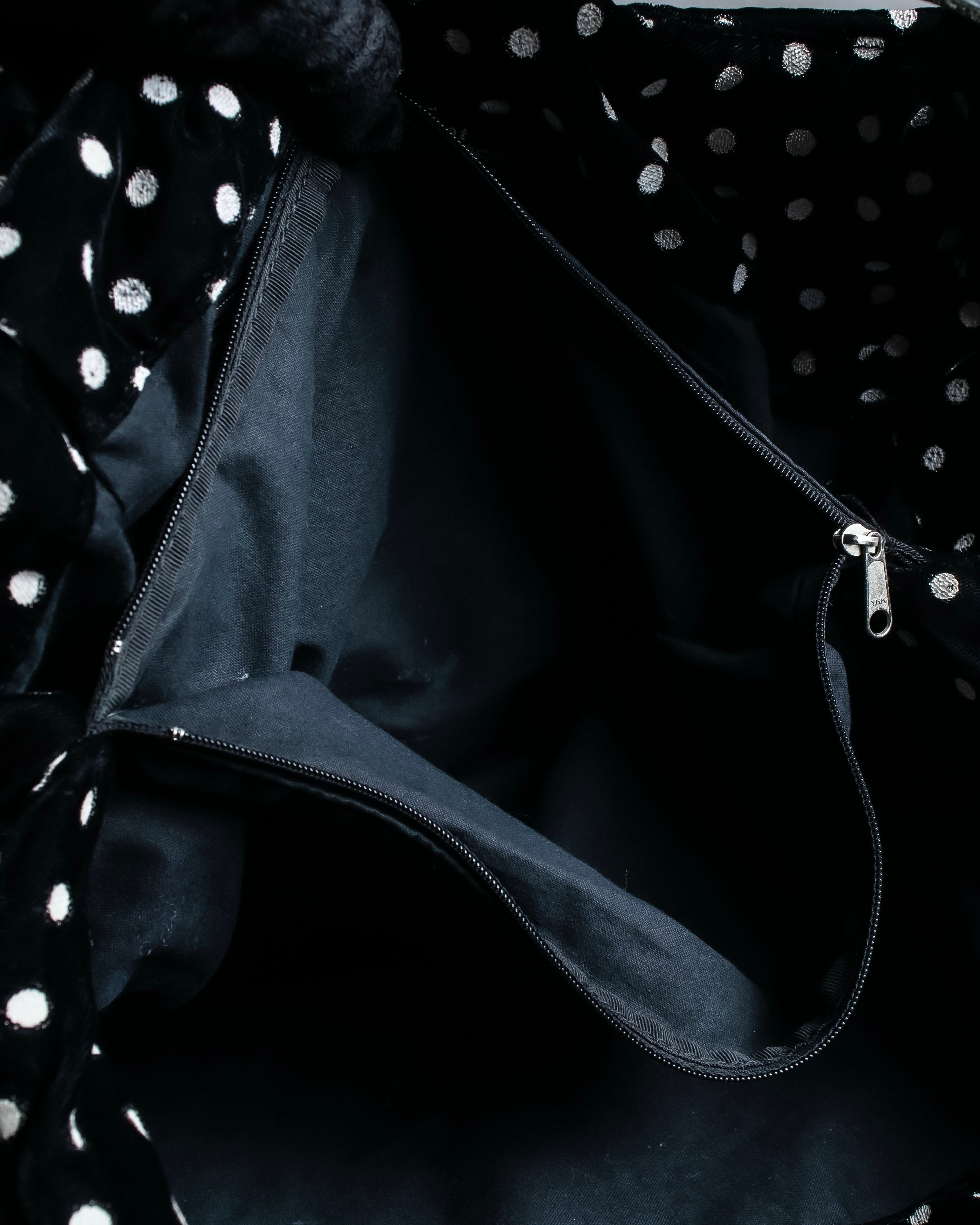 "tricot COMME des GARCONS" Polka dot velour large handbag