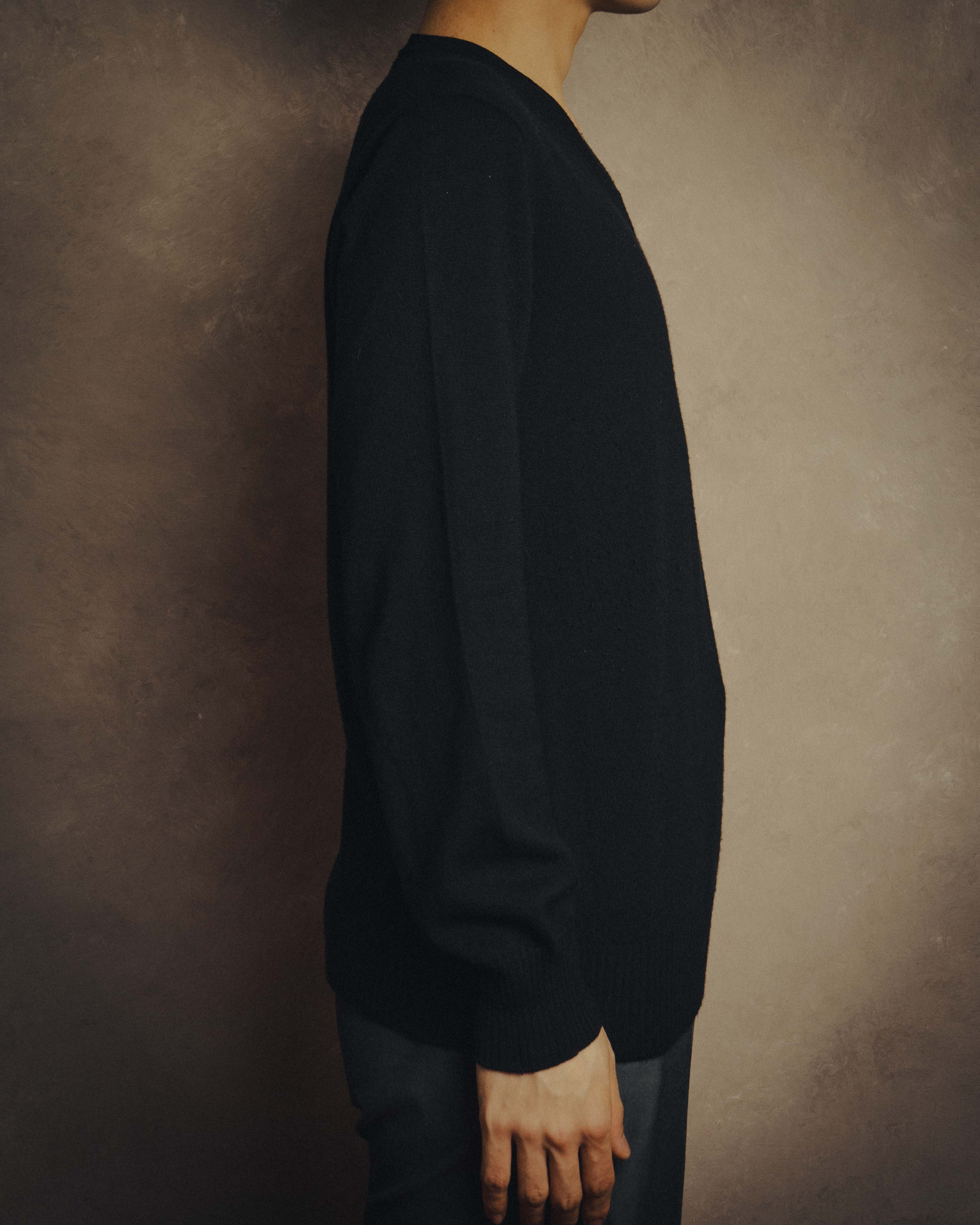 -SPECIAL- “HERMÈS” 90’s-00’s Cashmere wool v-neck knit