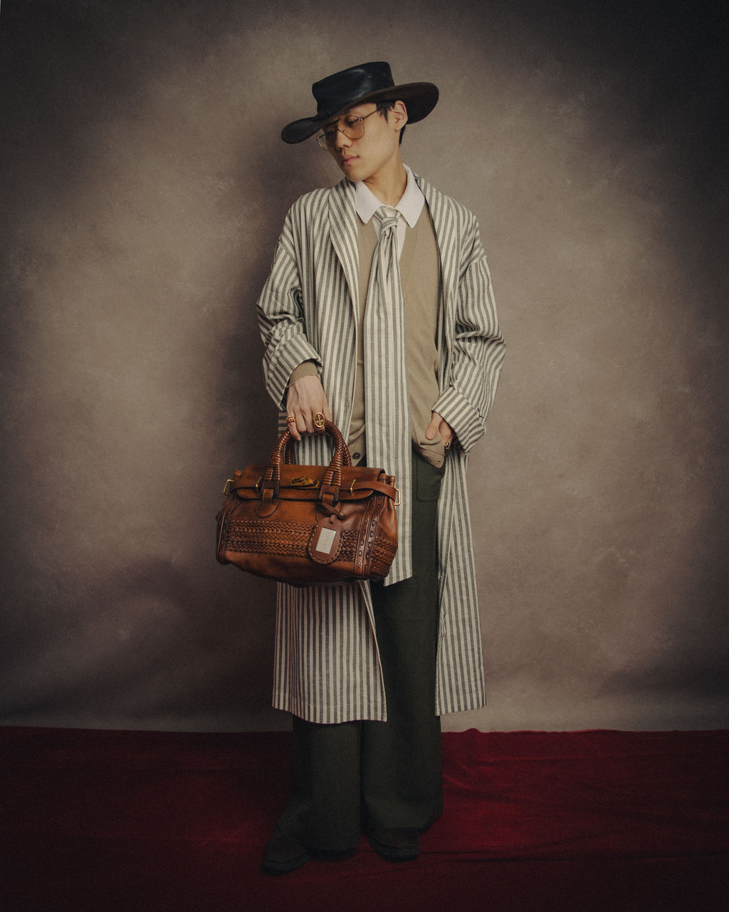 -SPECIAL- “GUCCI” 2016-2021 Archive inspired braided leather top handle bag