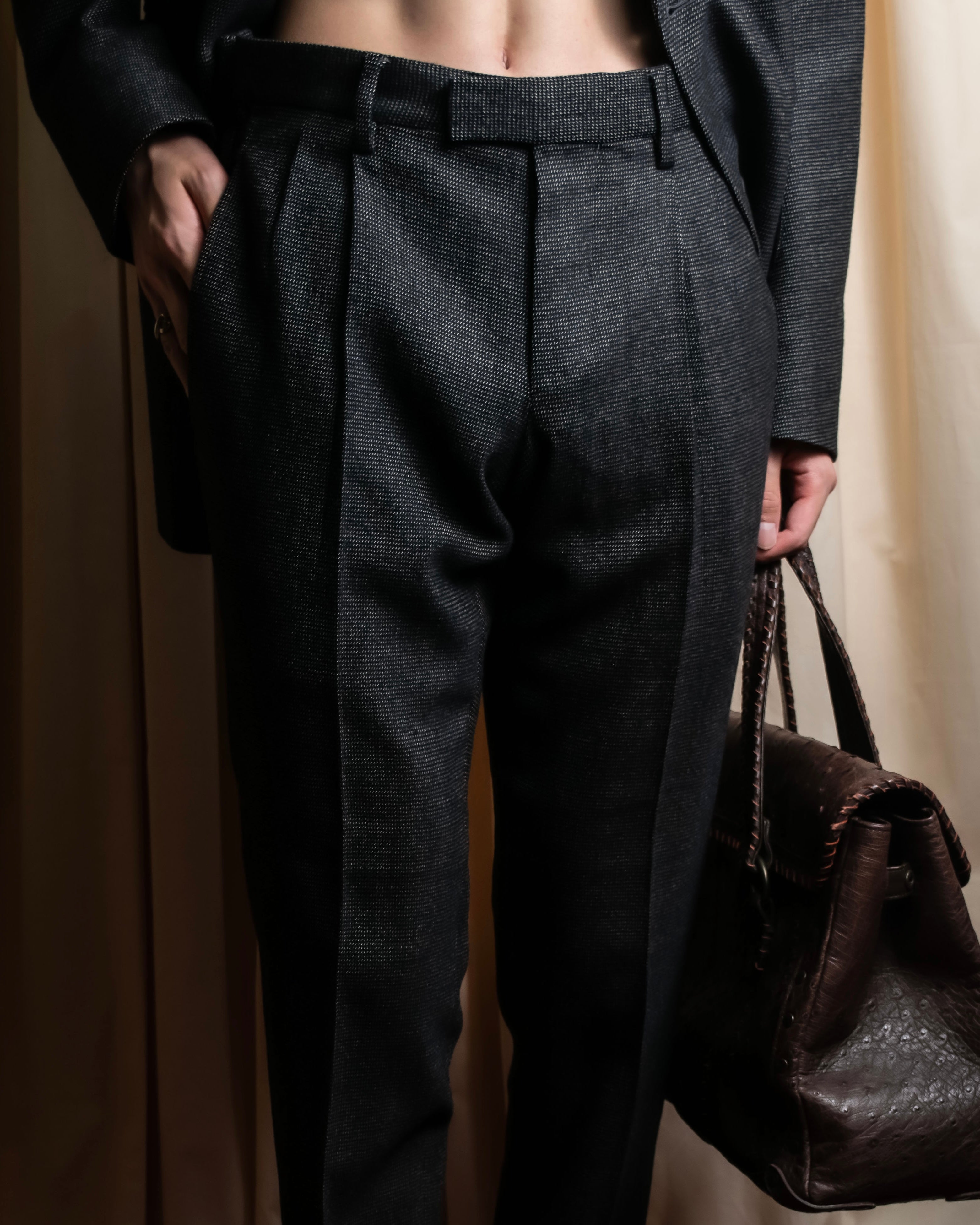 "GUCCI" 90's Tom Ford period bird eye weave set up