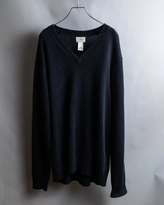 "L.L. BEAN" Oversized V-neck cable knit pullover