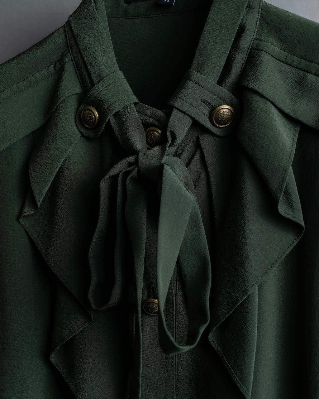 "GUCCI" Tab design bowtie blouse