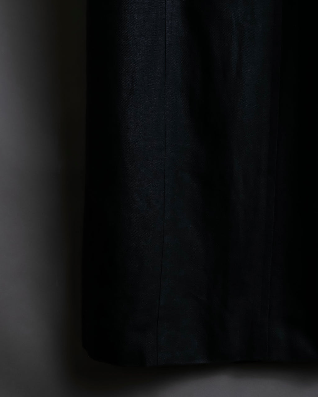 "CHANEL" Back button design flared maxi skirt