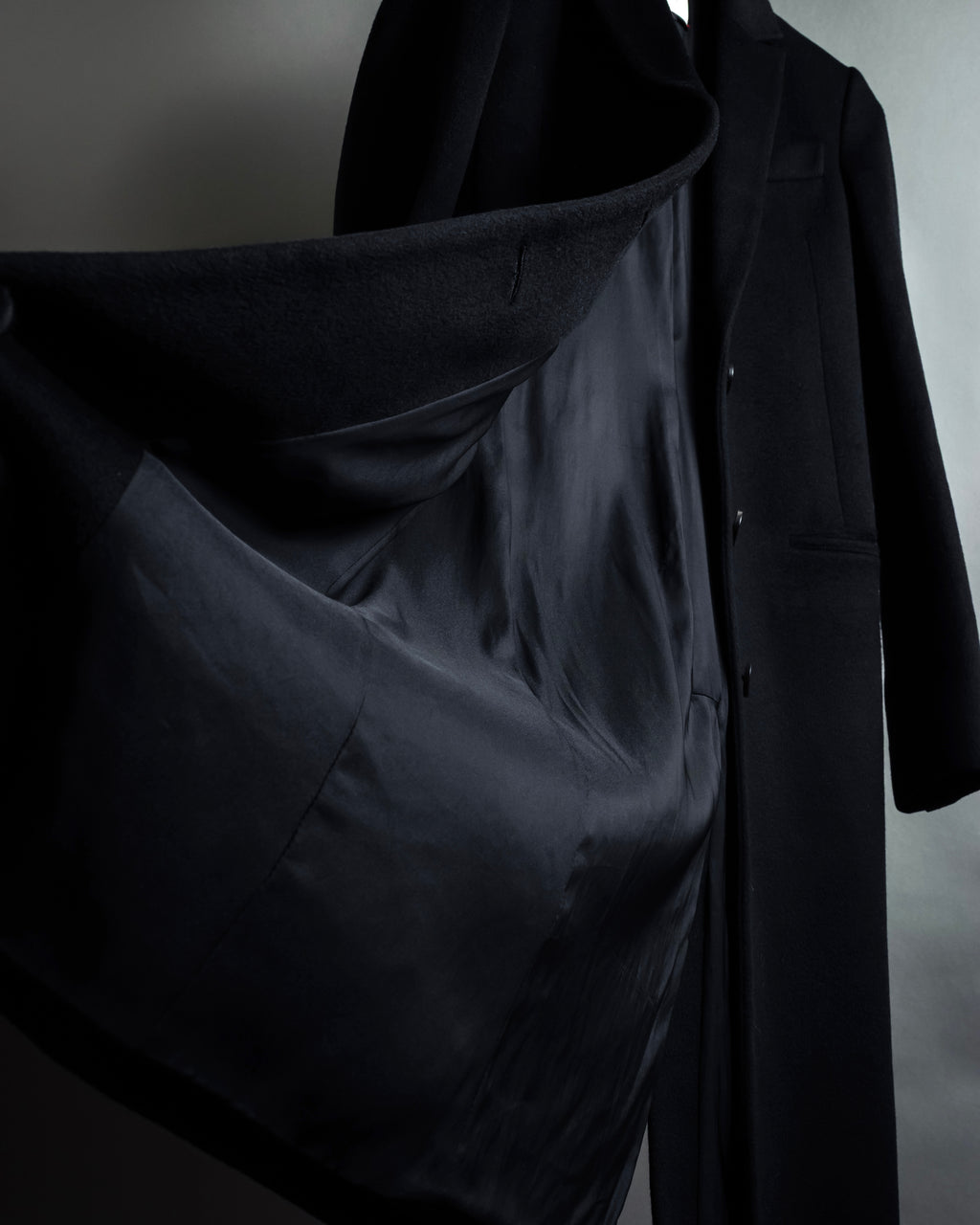 "GUCCI" Michele period linear silhouette wool chester coat