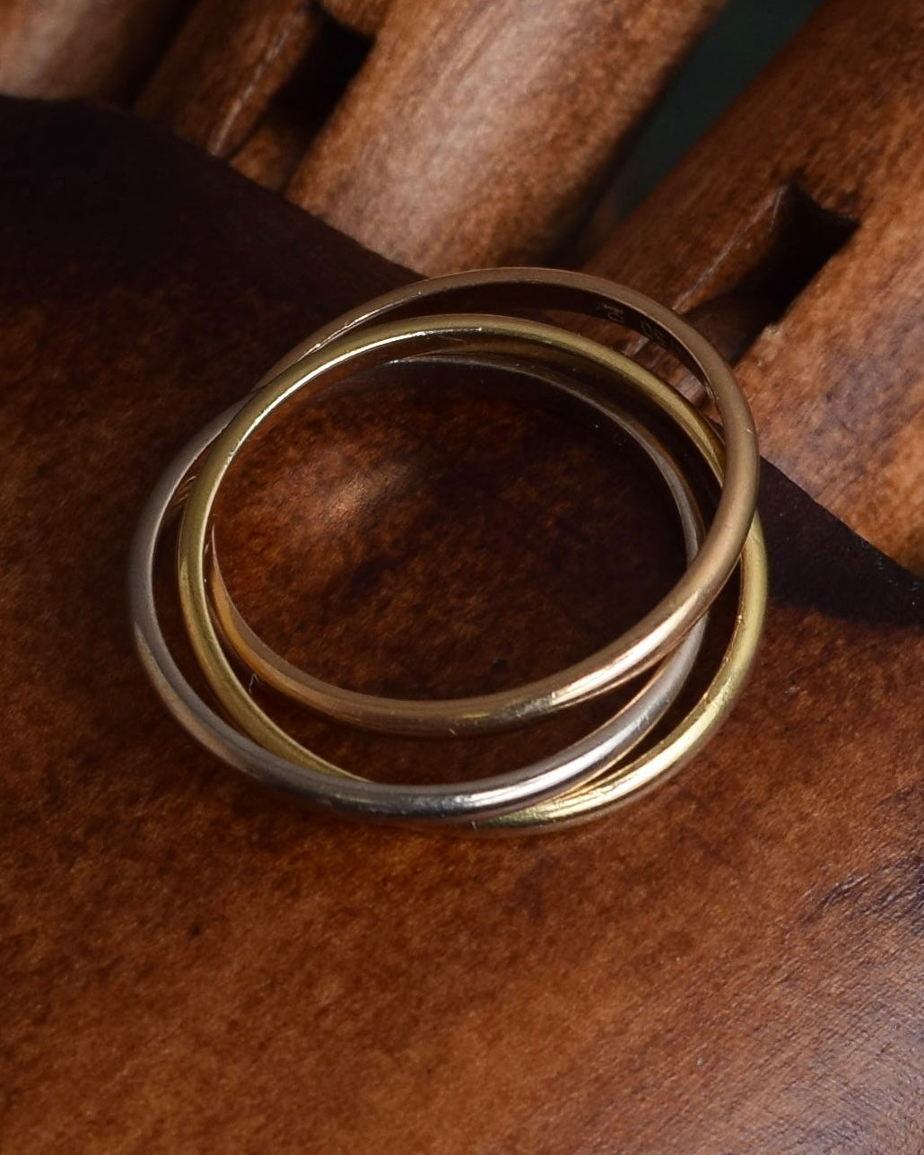 "Cartier" Eternal masterpiece gold Trinity ring