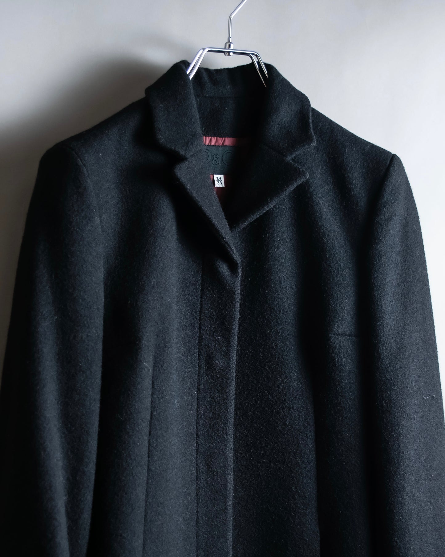 “Dolce & Gabbana” Beautiful shaped chester coat