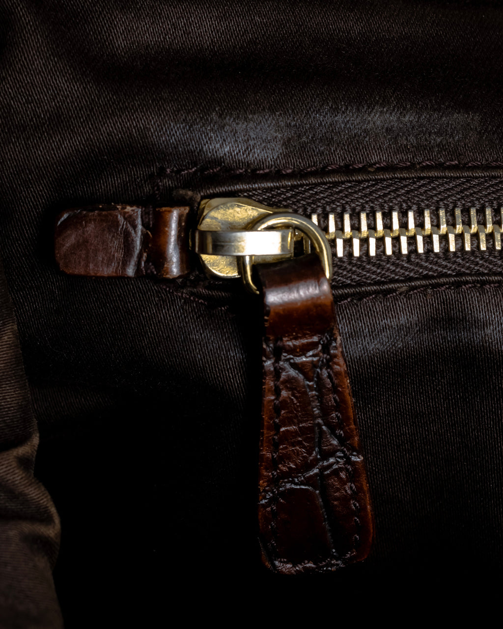 "MIU MIU" Antique design crocodile embossed leather 2way bag