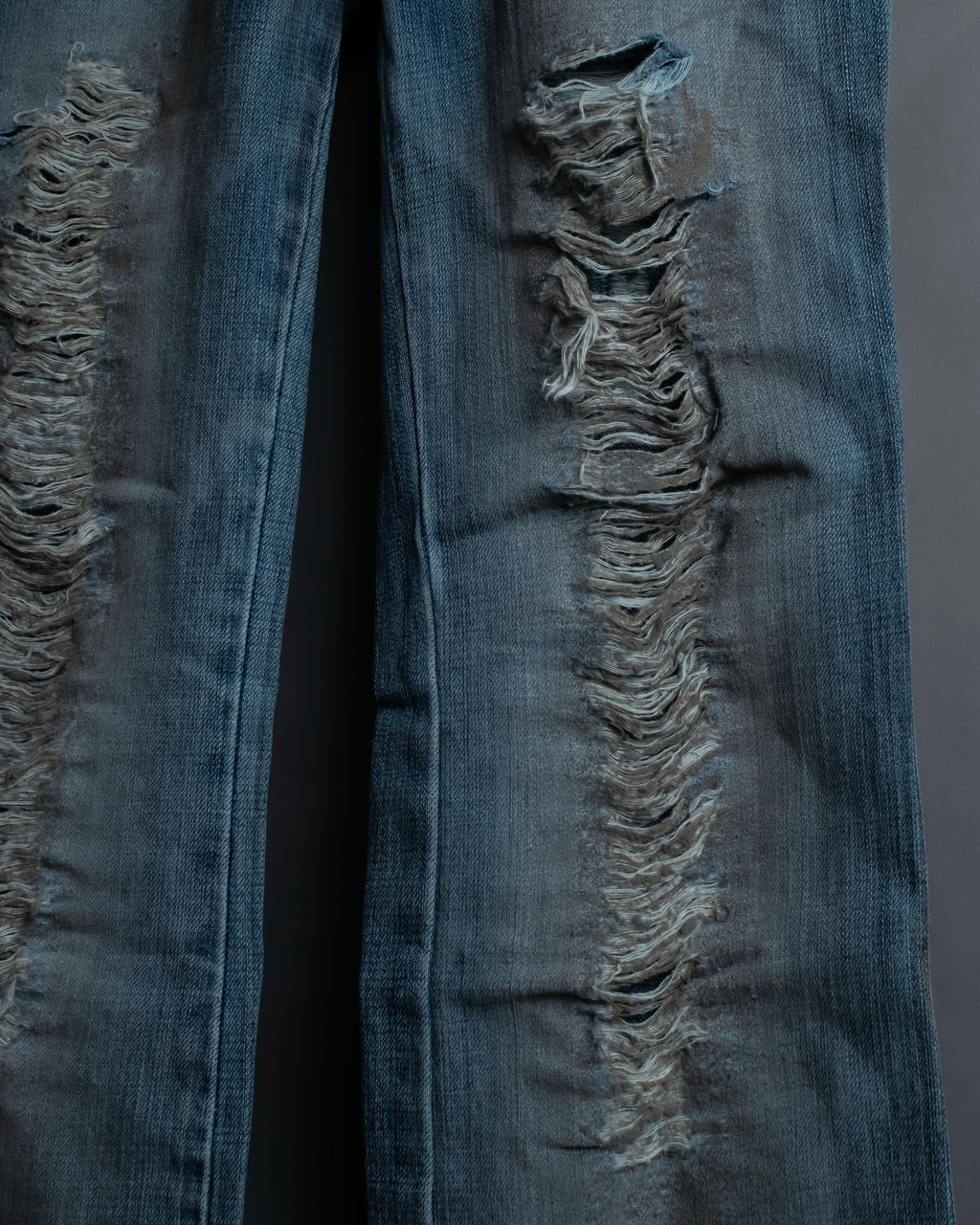 "Dolce & Gabbana" Gold zip detail distressed straight denim