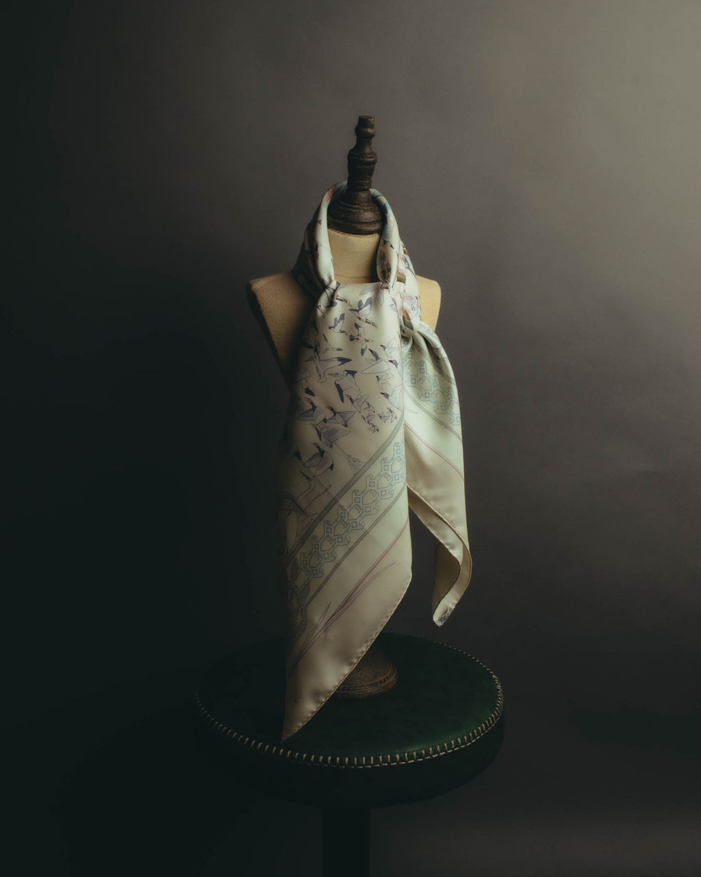 "Hermès" 00's Pastel bird print silk scarf