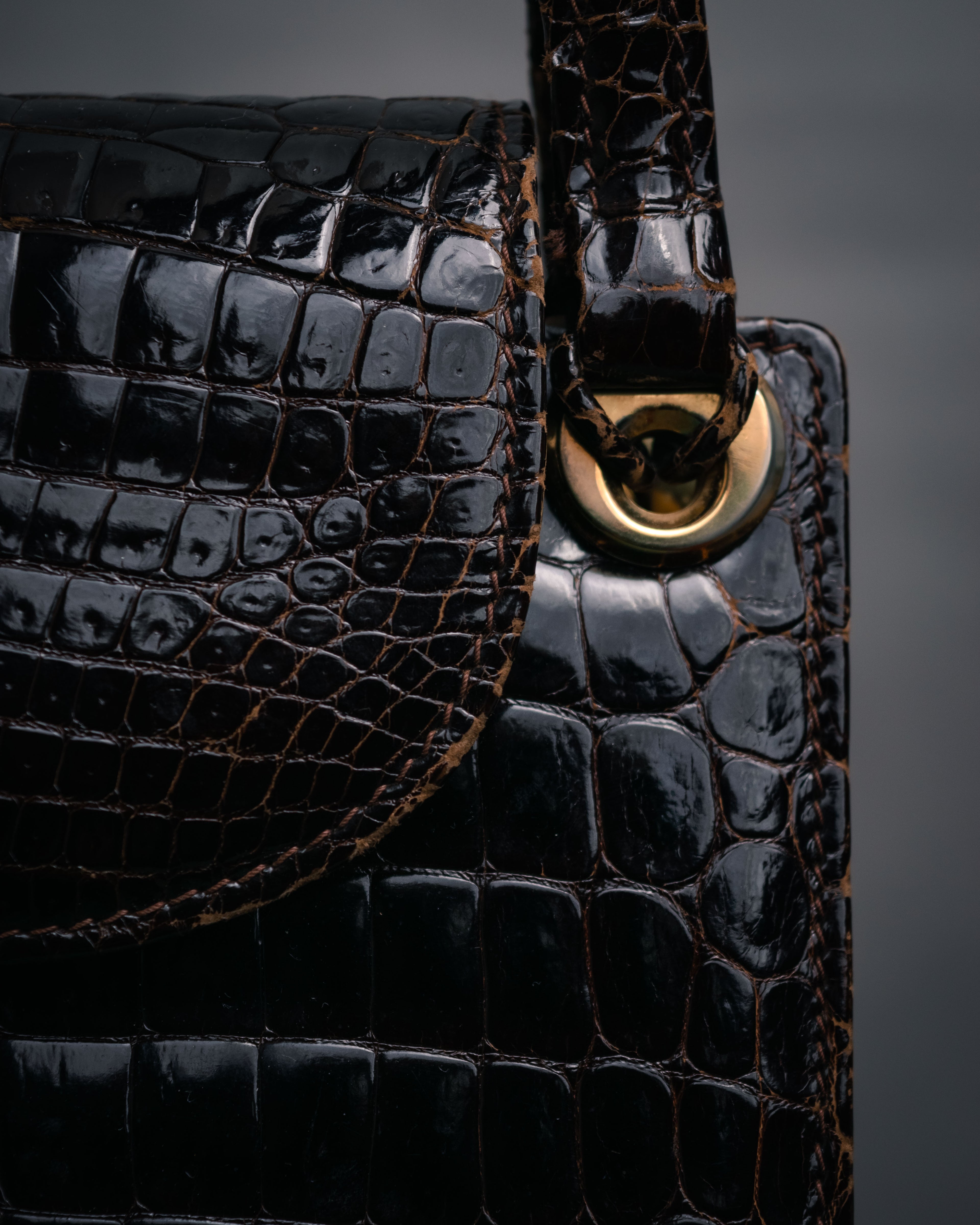 –SPECIAL– “GUCCI” 50’s-60’s Crocodile leather top handle bag