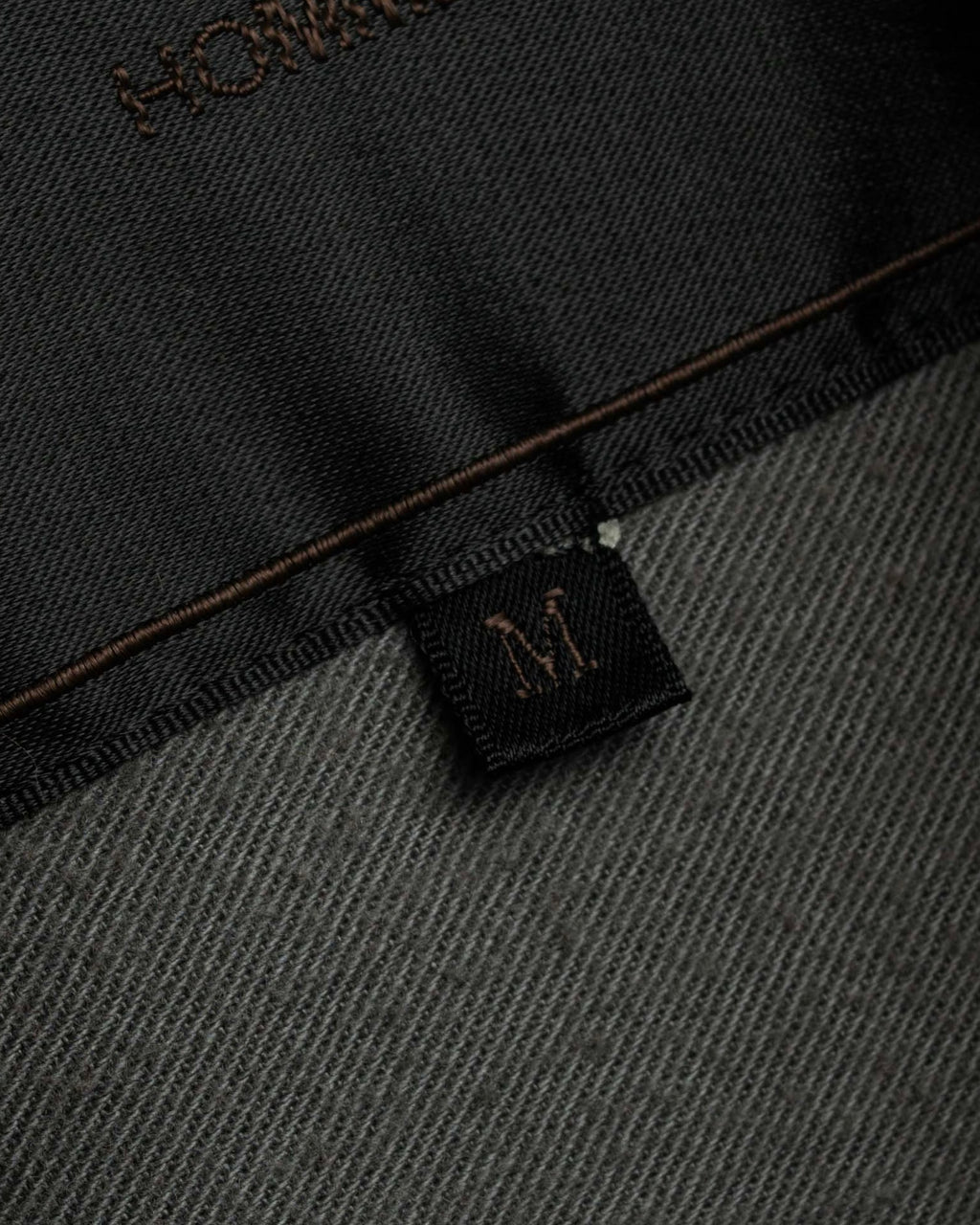 "COMME des GARCONS HOMME"
03AW corduroy collar design stand collar long coat