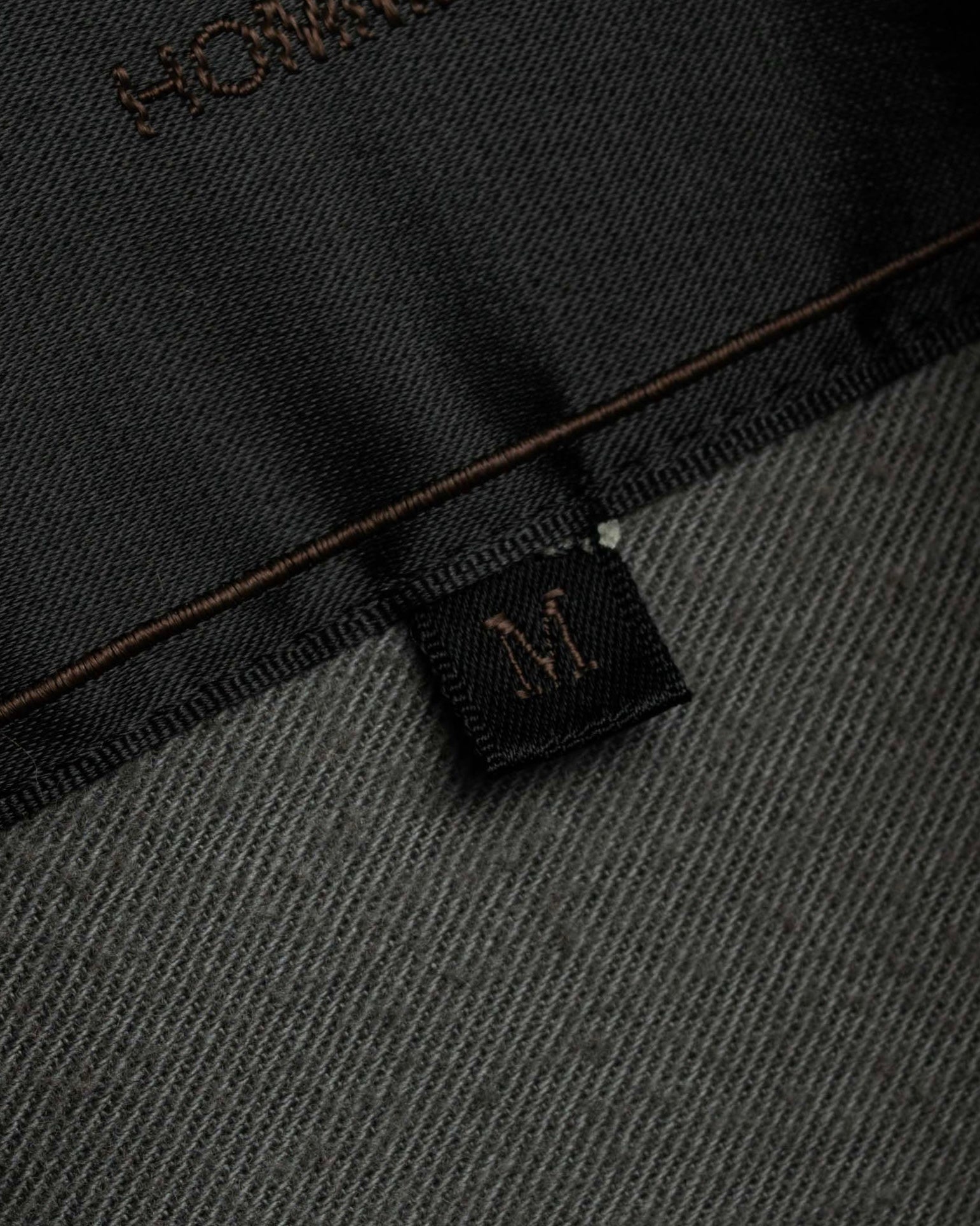 "COMME des GARCONS HOMME"
03AW corduroy collar design stand collar long coat