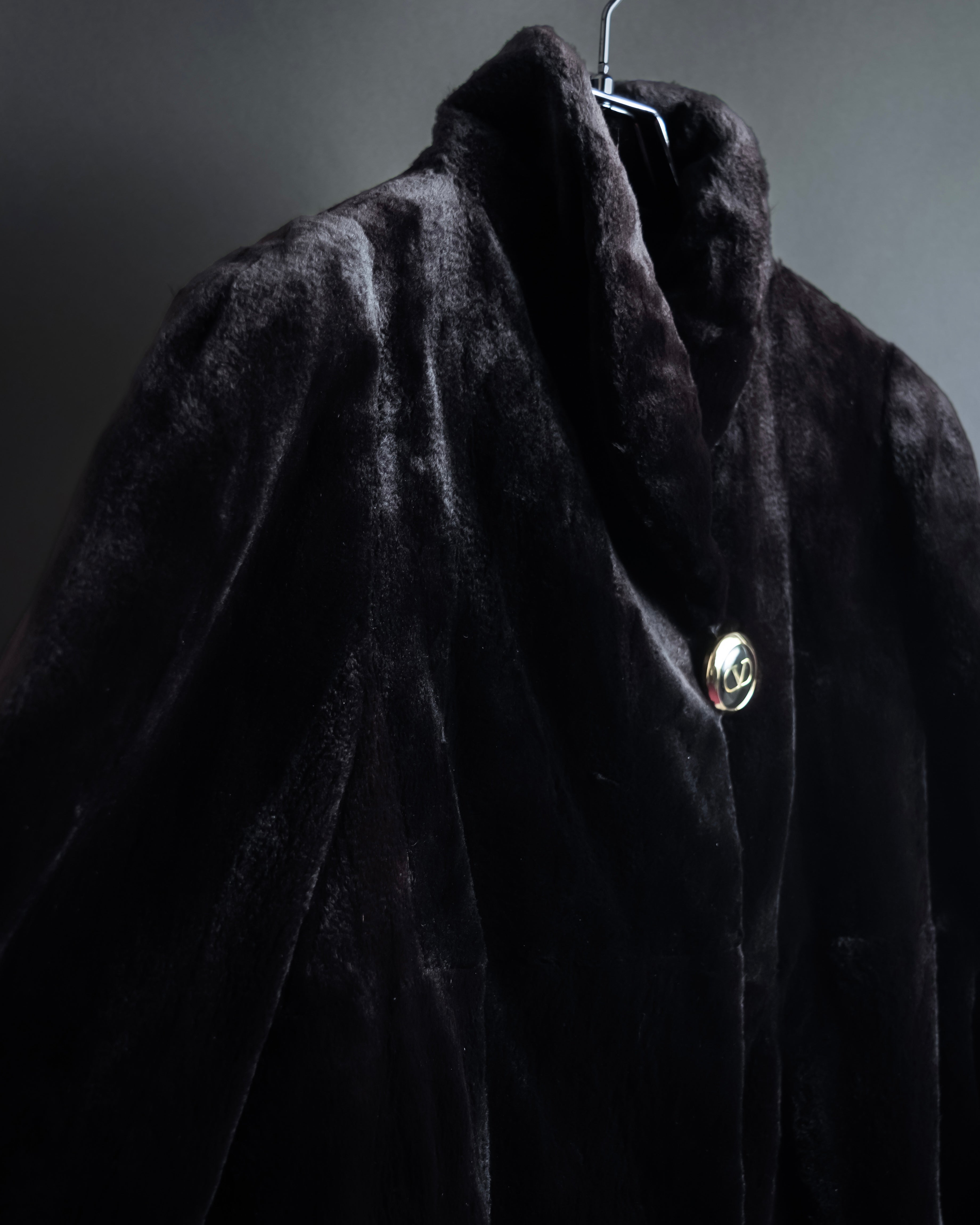 -SPECIAL- “VALENTINO” 1988–1992 SAGA Mink Shawl Collar Coat