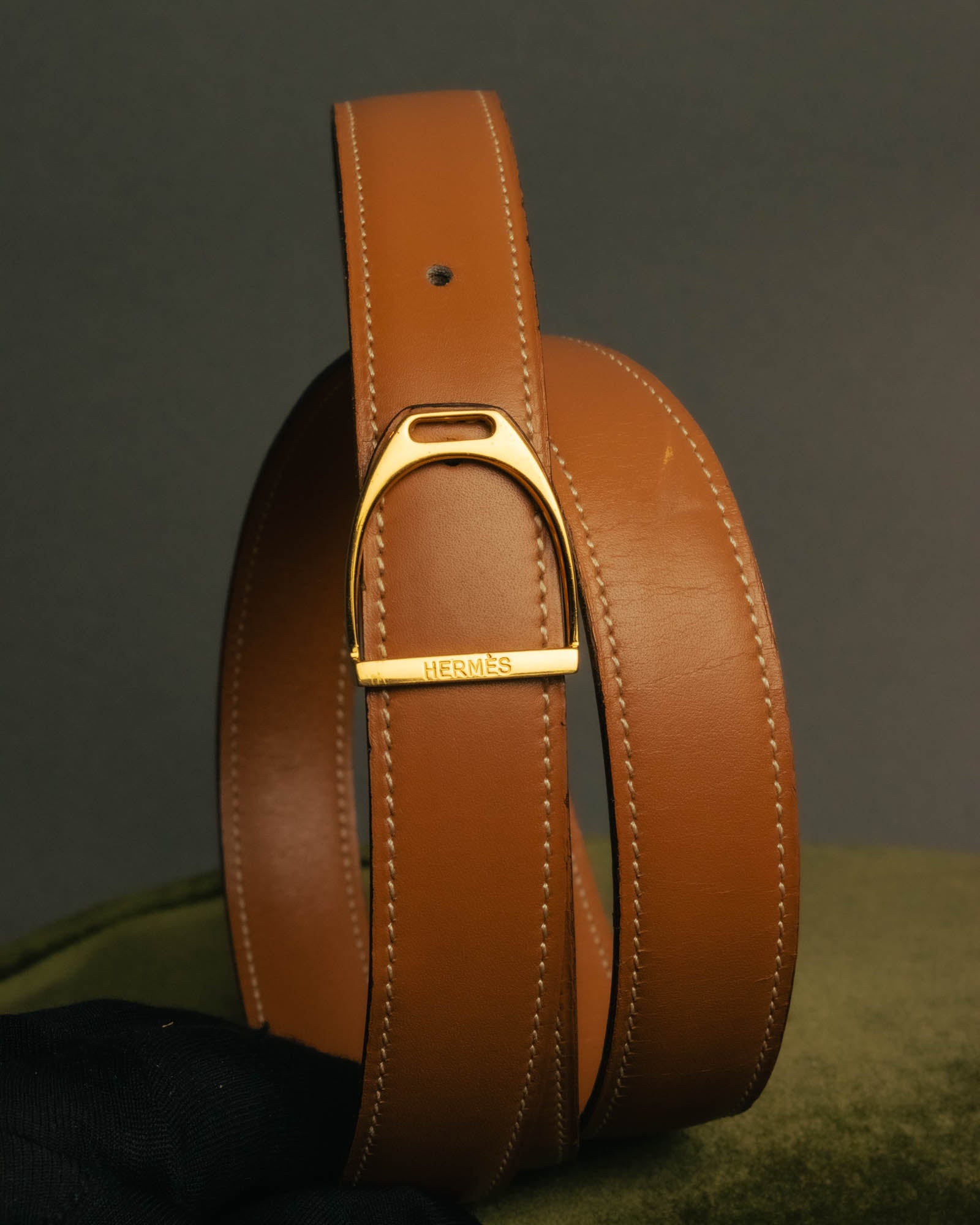 “HERMÈS” Classic stirrup buckle leather belt